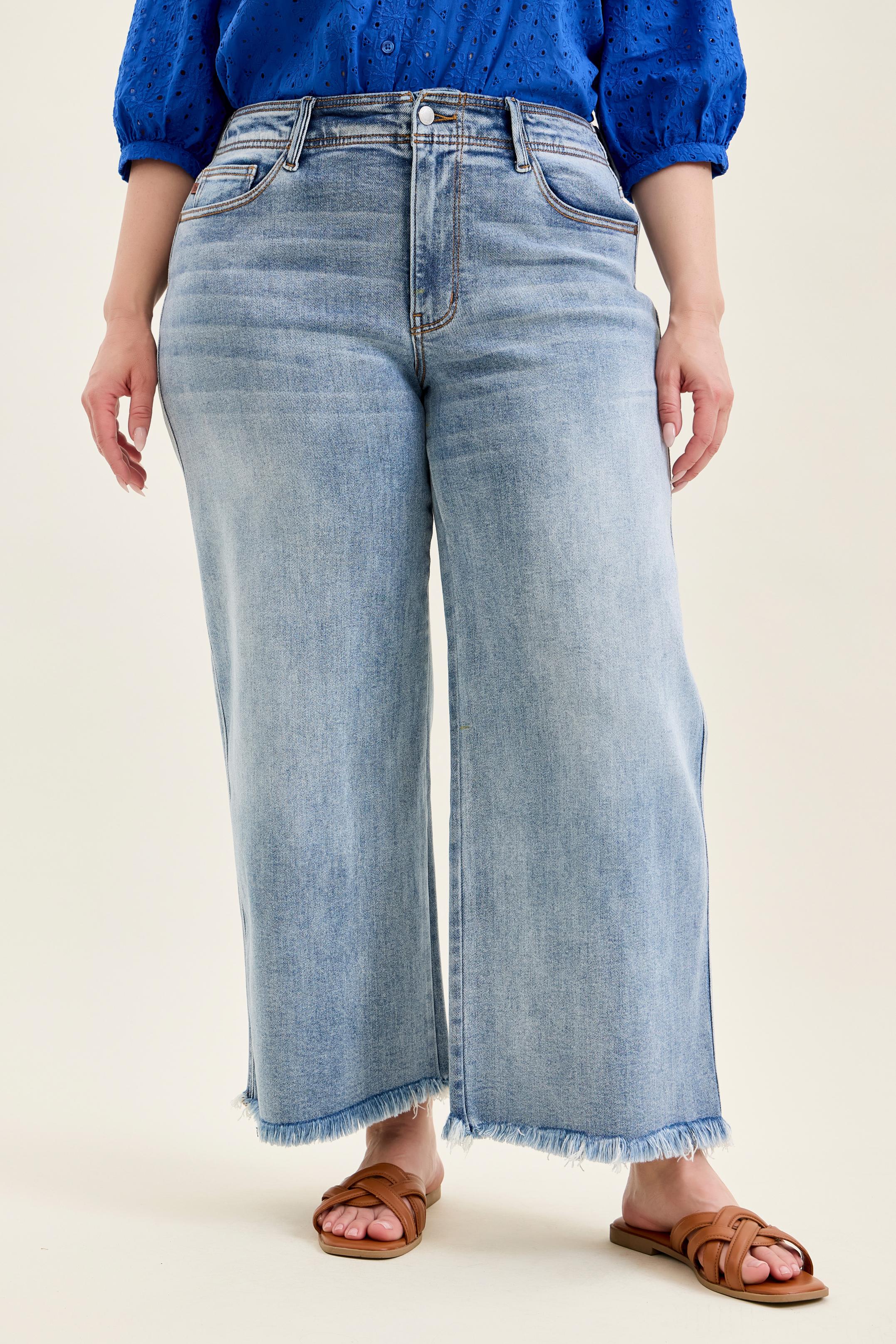 Mary Mid Rise Ankle Wide Leg + Hollywood WB + Fray Hem