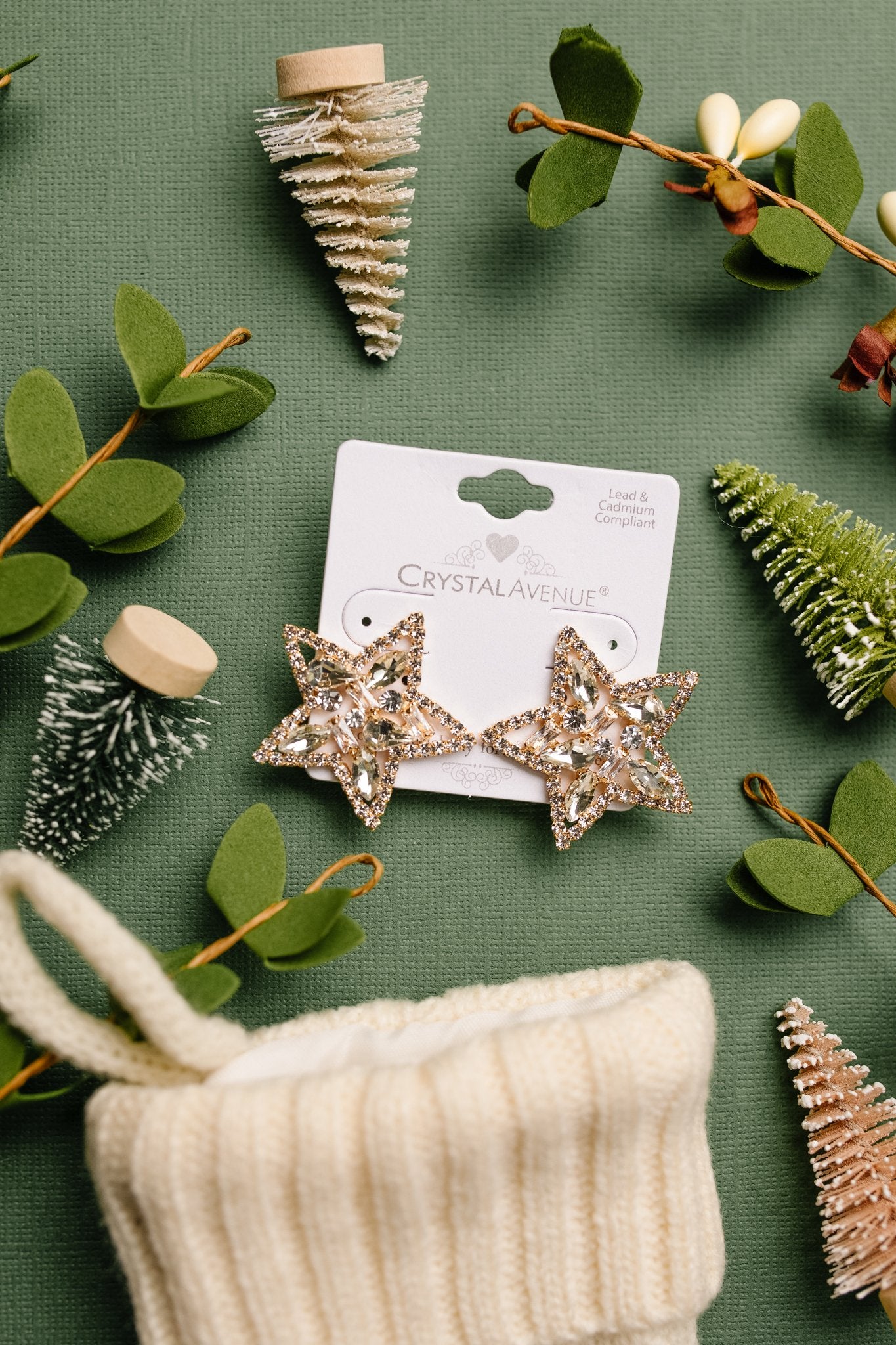 Tree Topper Star Earrings in Gold