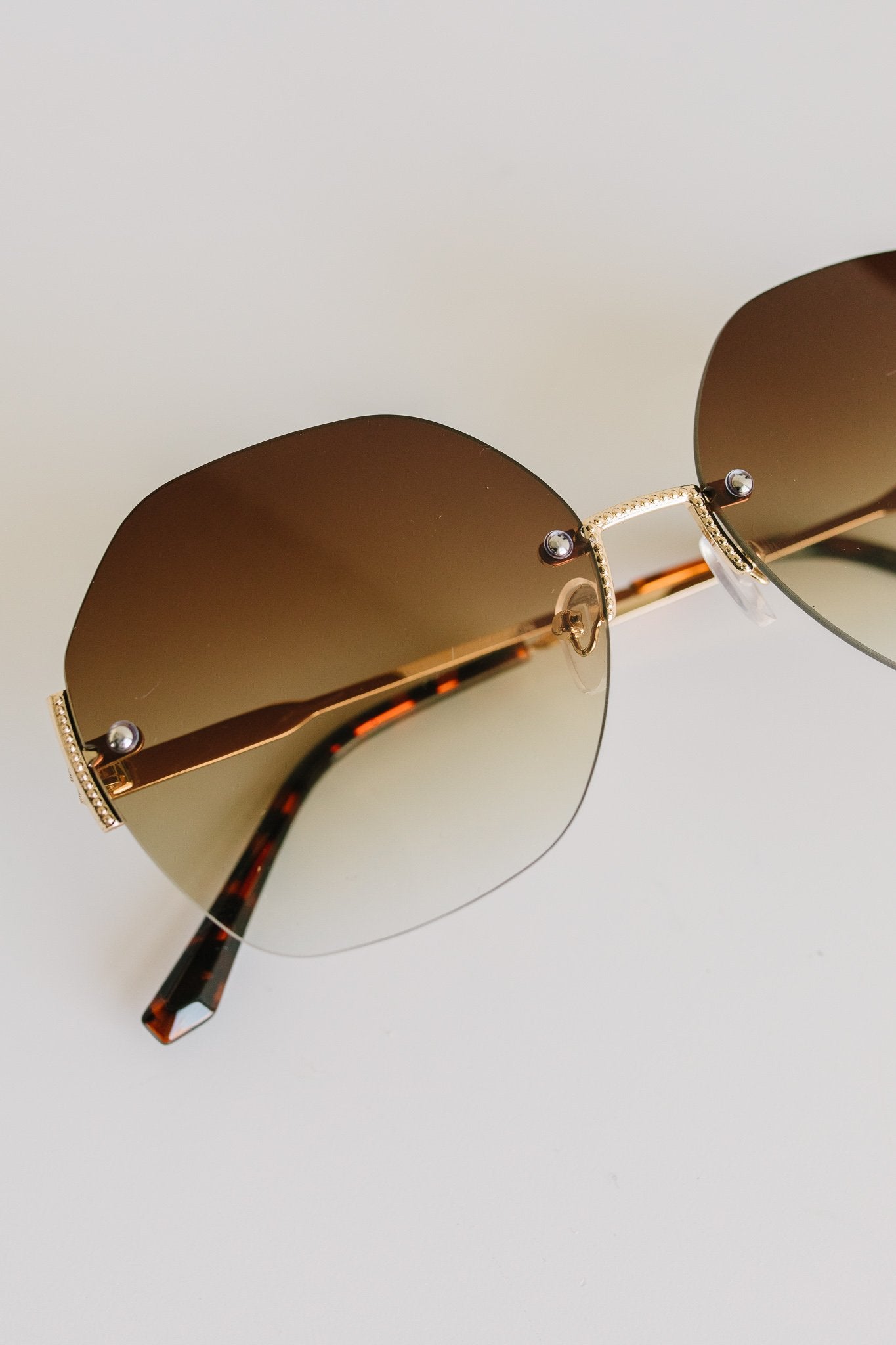 Almost Famous Sunnies