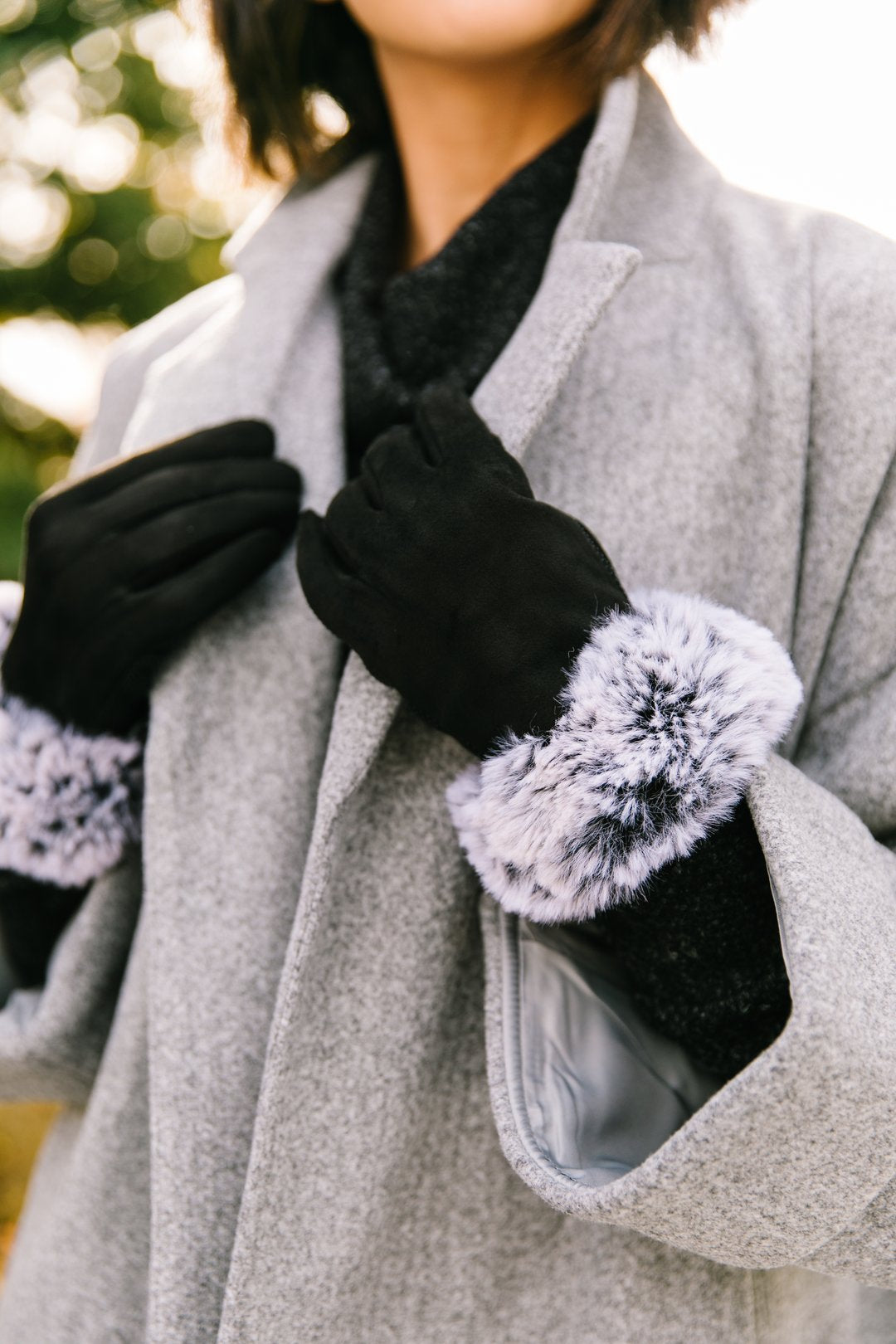 Fur Cuff Tech Savvy Gloves