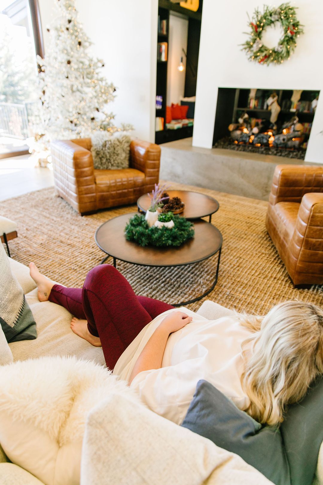 Tadasana Two-Tone Leggings In Burgundy - 12/23/2019