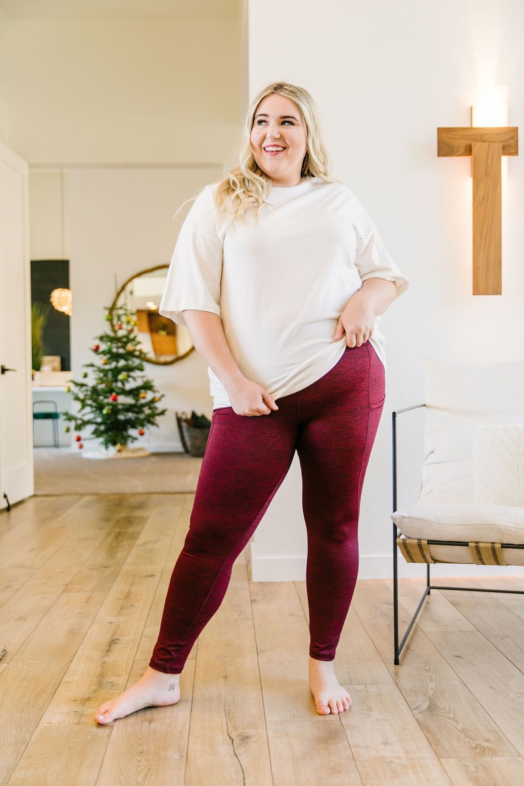 Tadasana Two-Tone Leggings In Burgundy - 12/23/2019