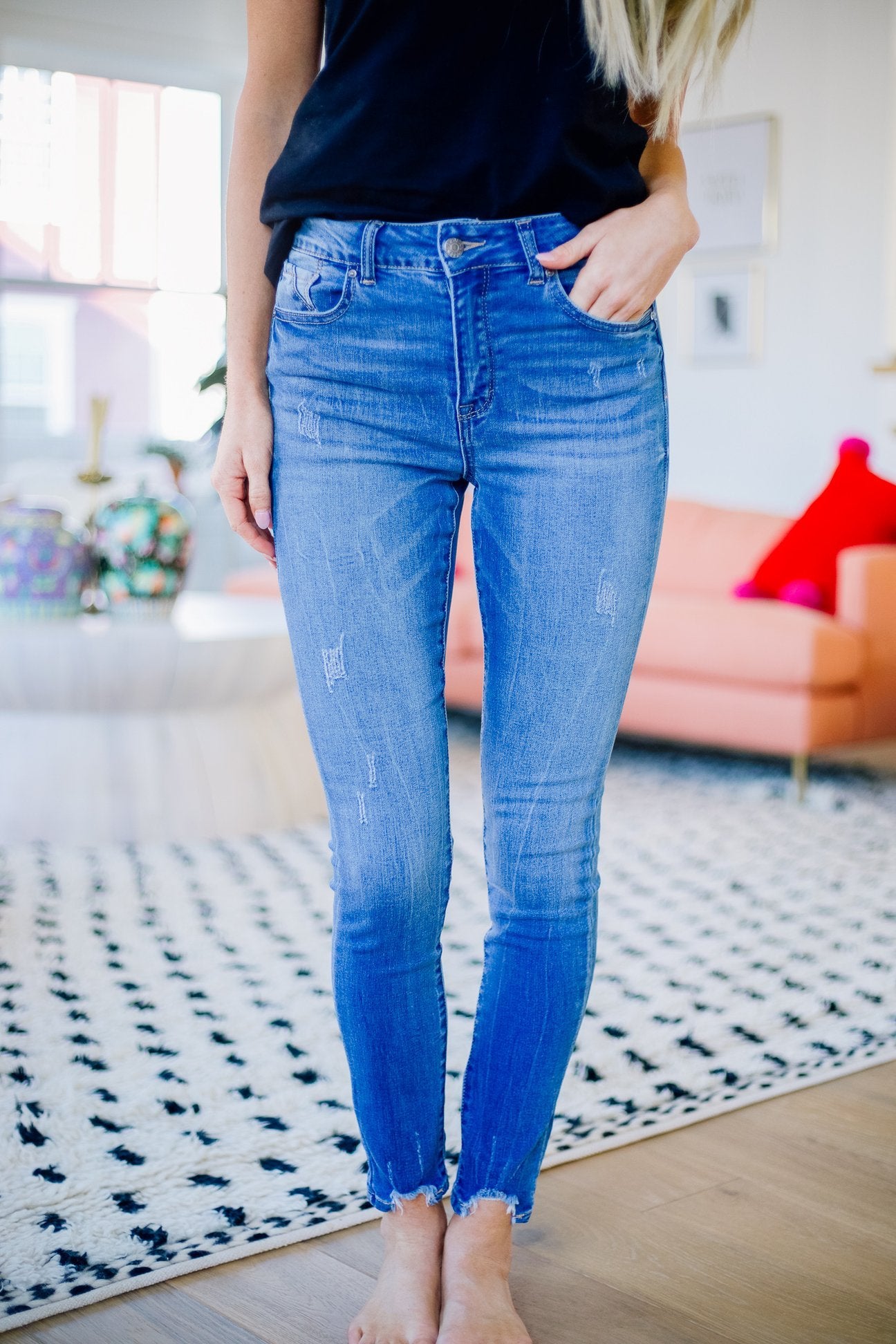 Back Yoke Skinny Jeans