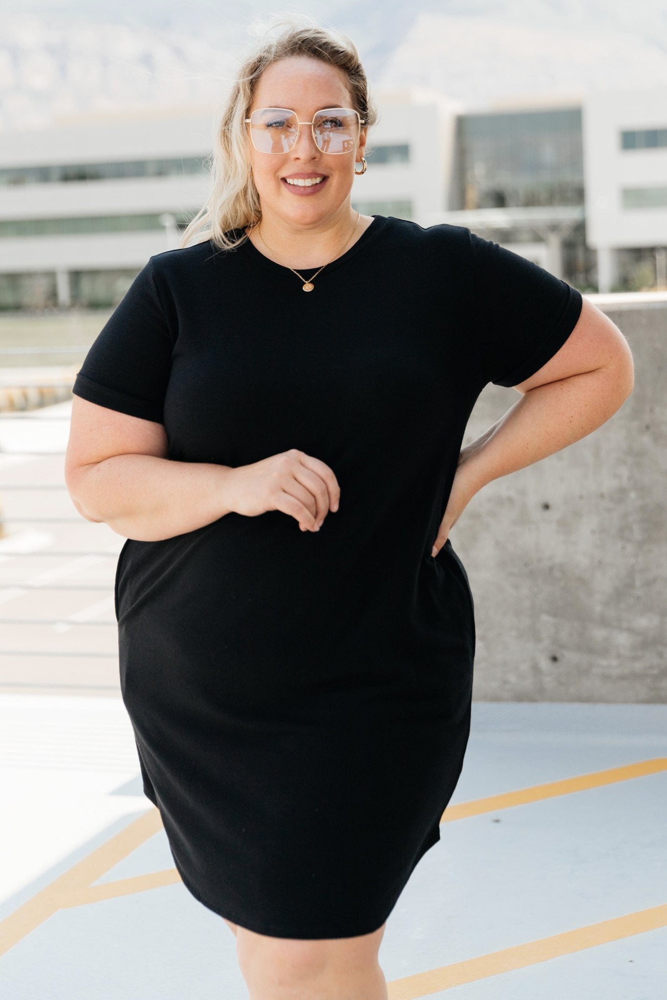 Midsummer Dream Dress in Black