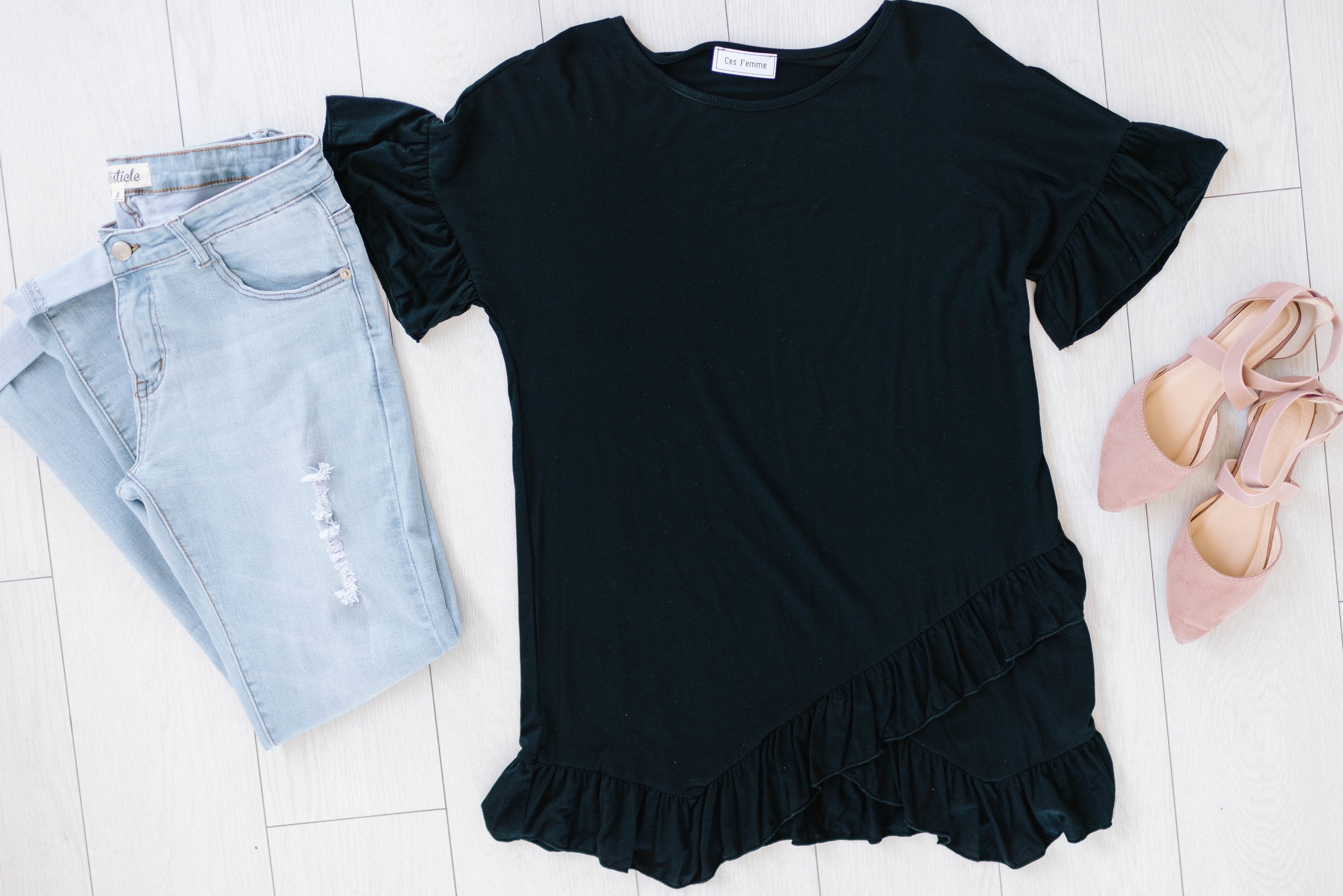 Weekend Ruffles Black Top