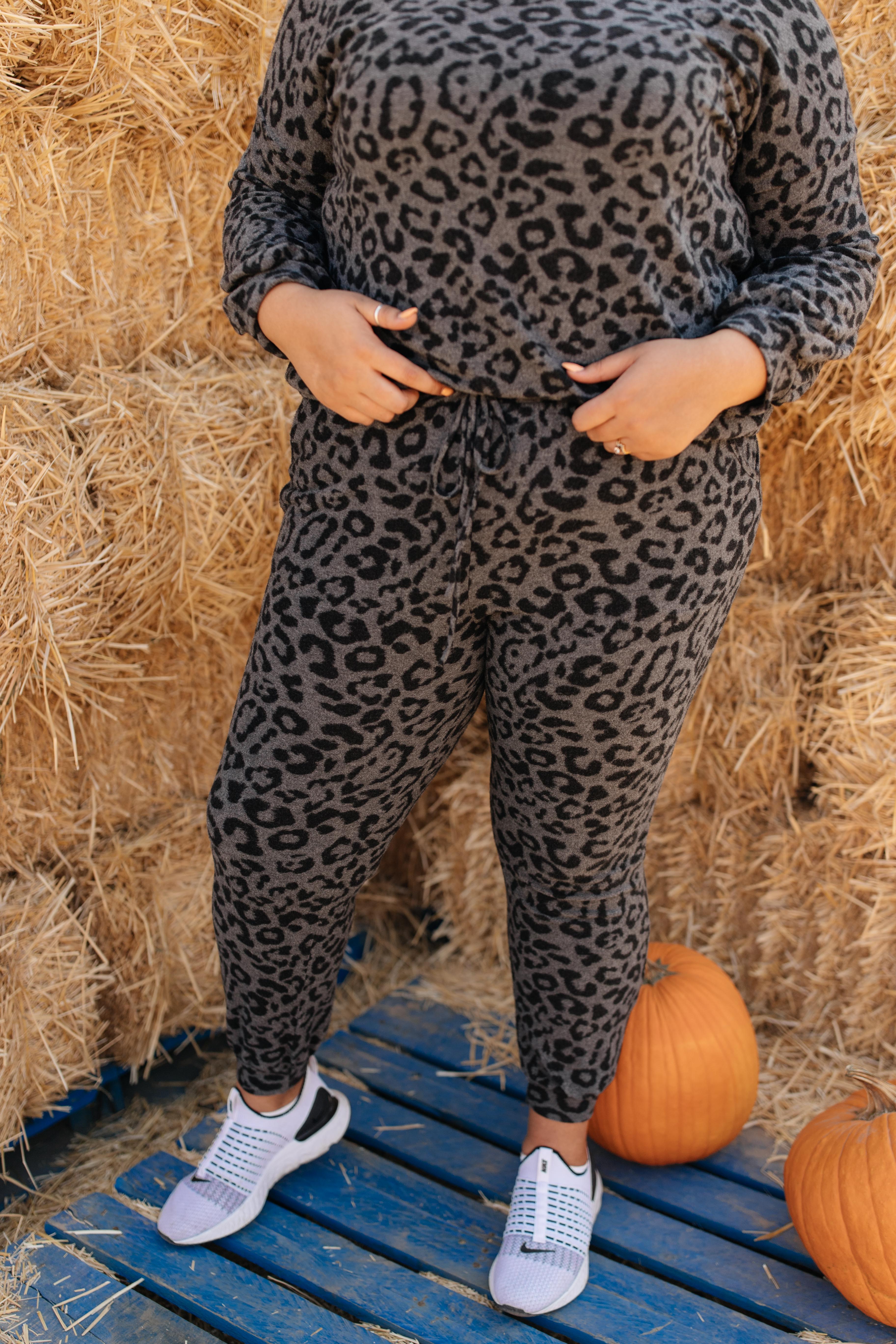 Black Out Spotted Bottoms