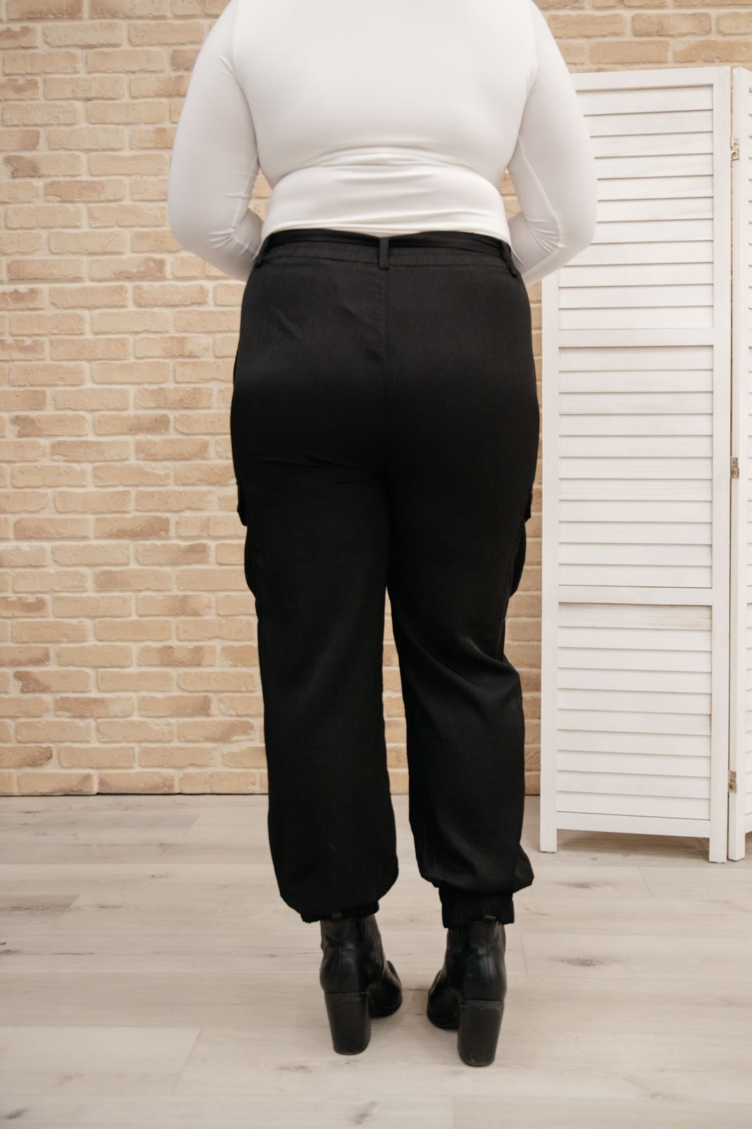 Bow On Top Pants