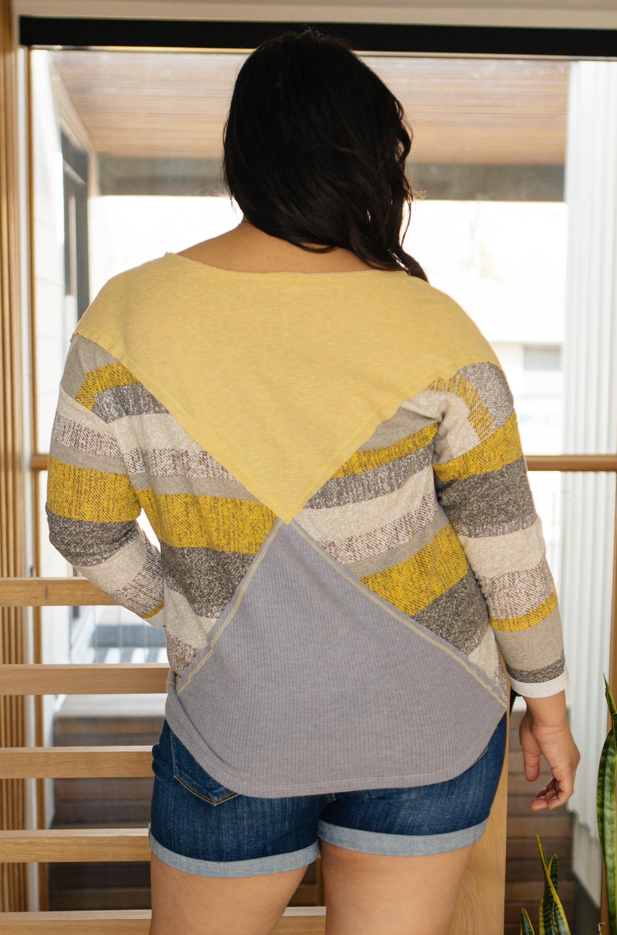 Can't Miss Color Block Top