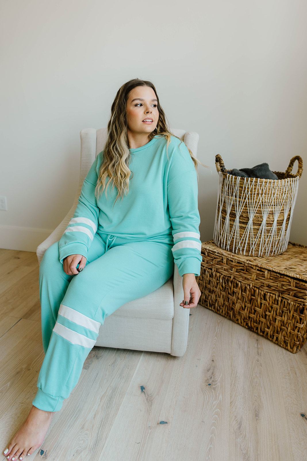 Good Sport Pullover In Aqua