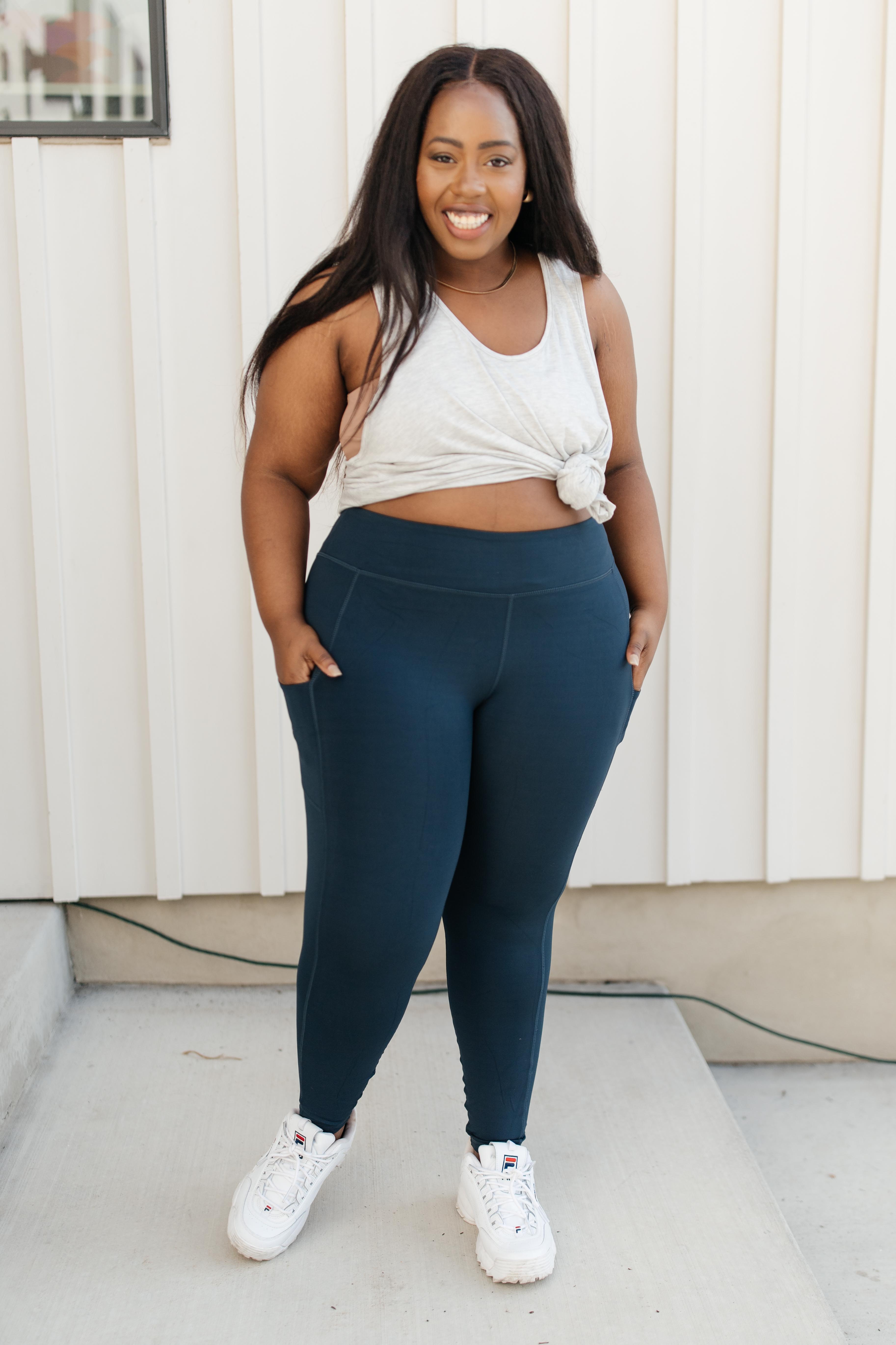 Kickin' It Leggings in Nocturnal Navy