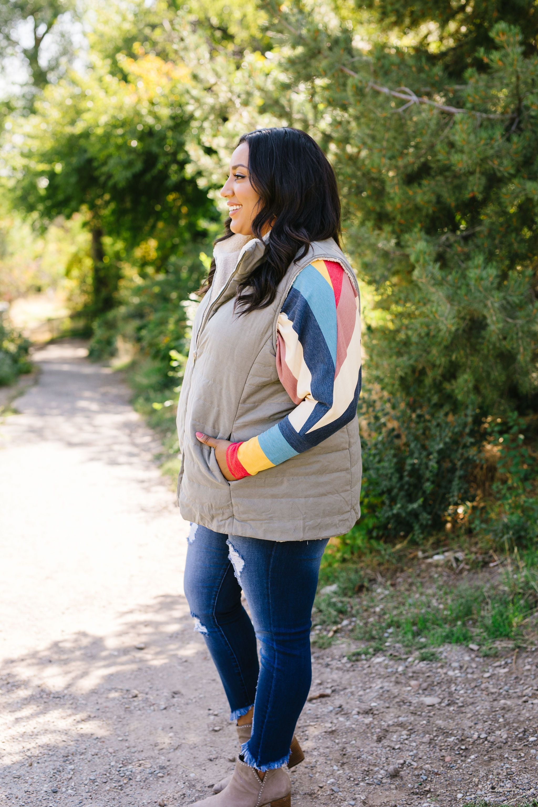 Reversible Shearling Puffer Vest In Mocha Gray