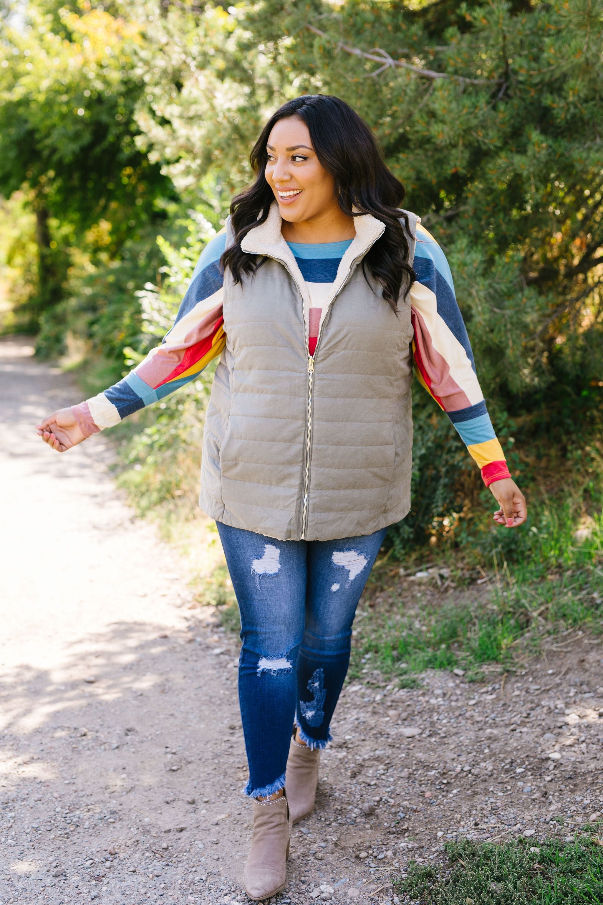 Reversible Shearling Puffer Vest In Mocha Gray