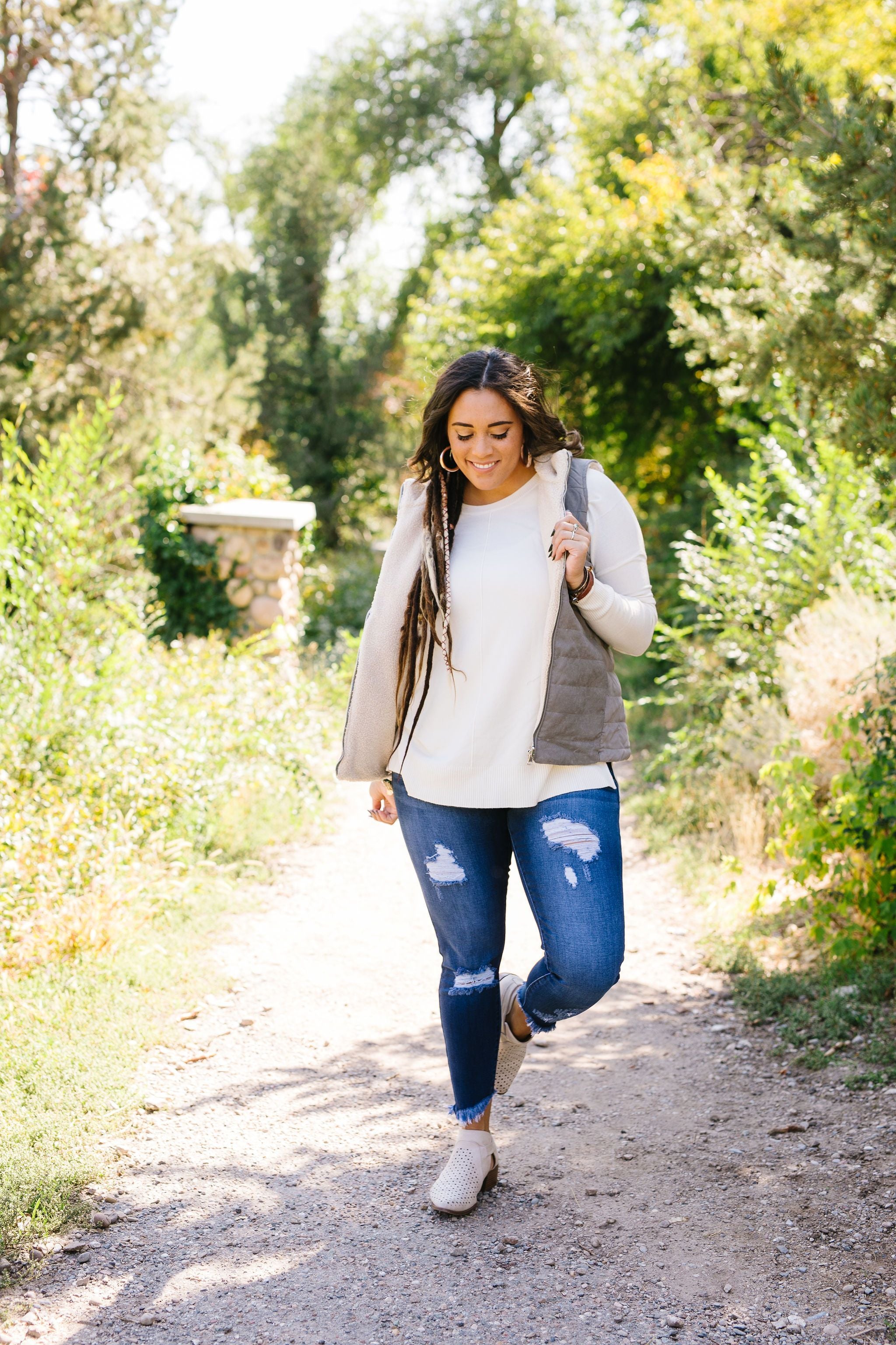 Reversible Shearling Puffer Vest In Mocha Gray