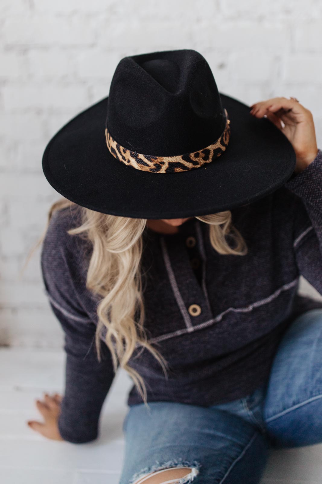 Stripe Of Sassy Hat in Black