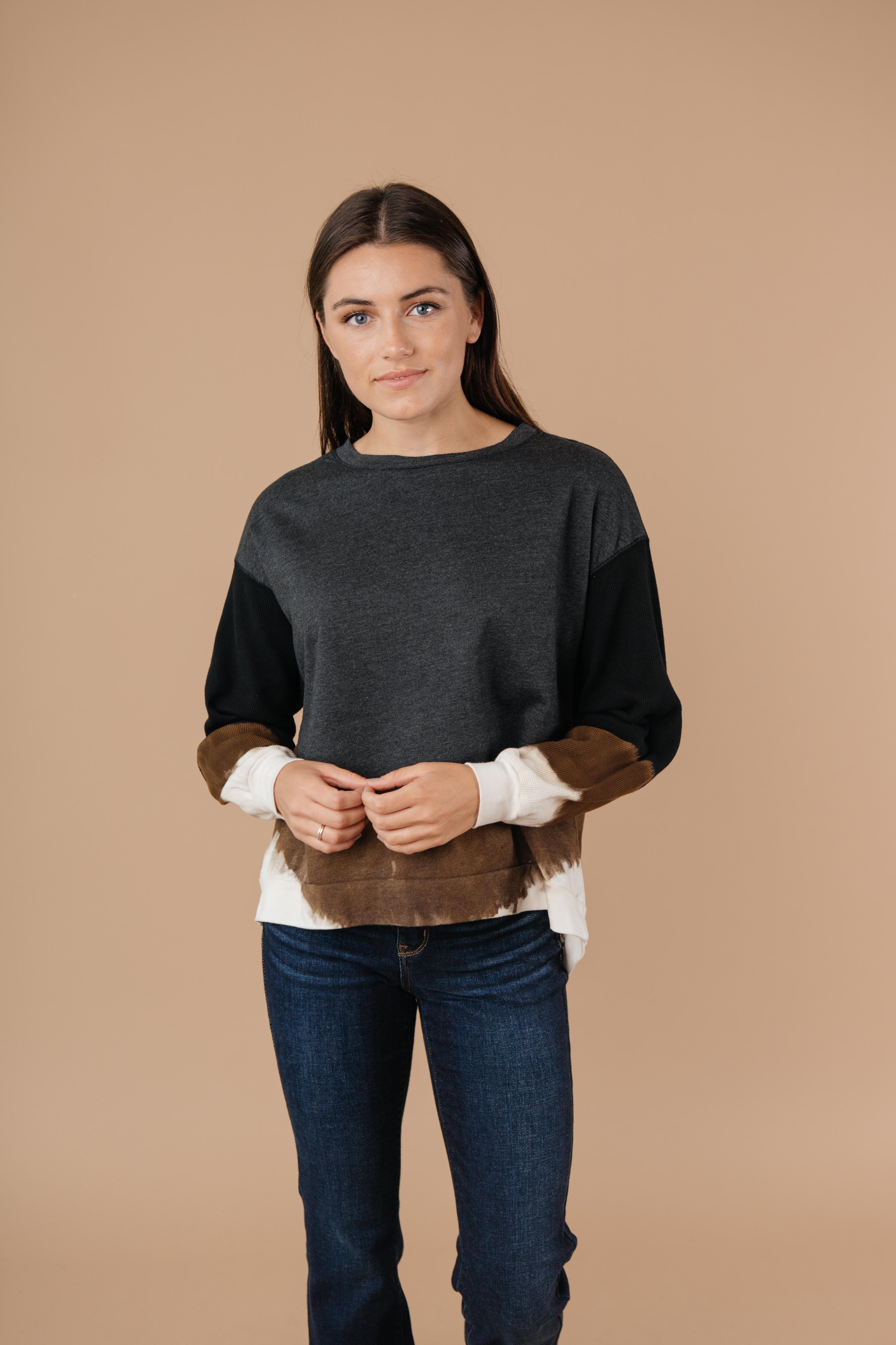 Tie Dye Chevron Pullover In Black