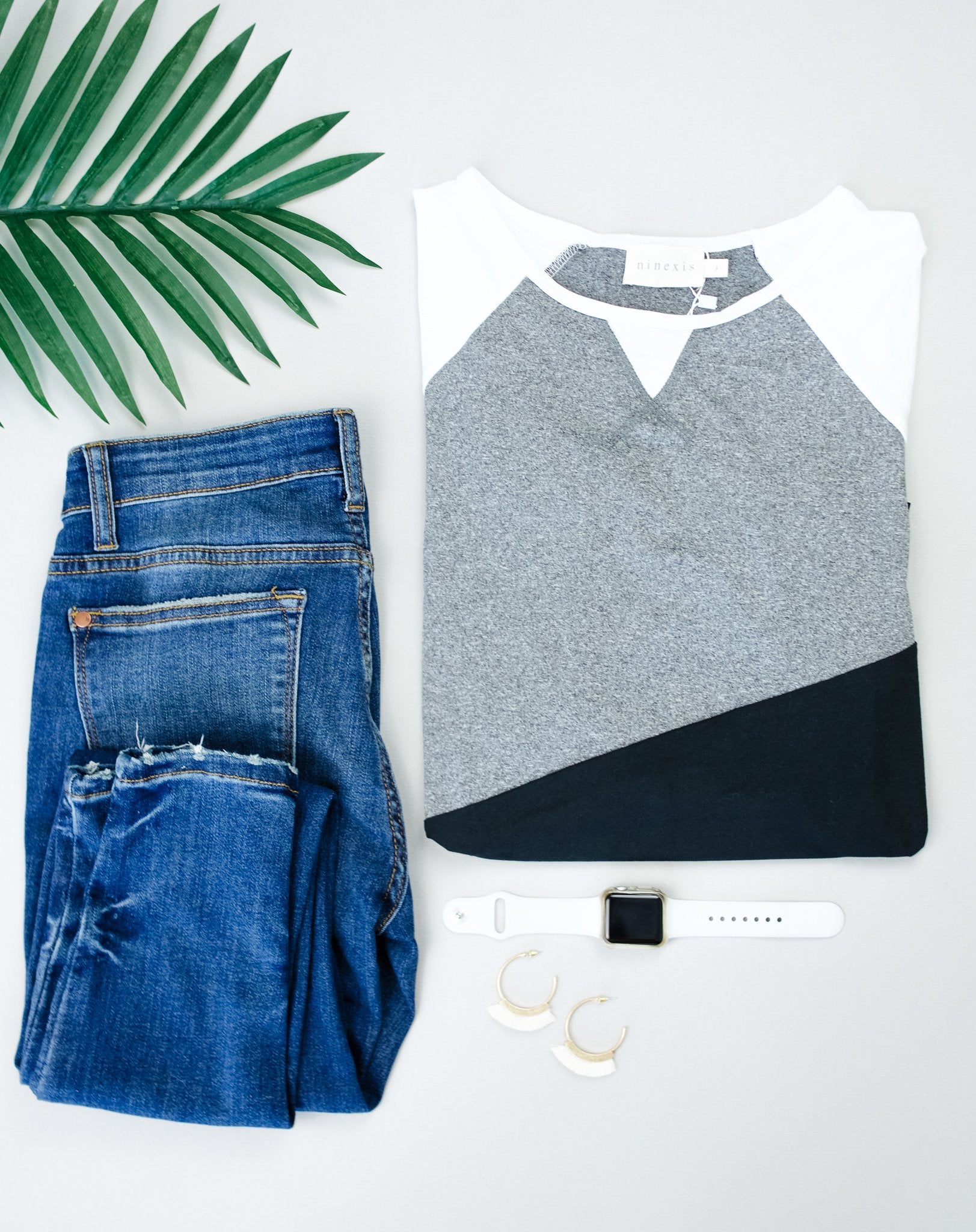 Unbalanced Colorblock Top In Black