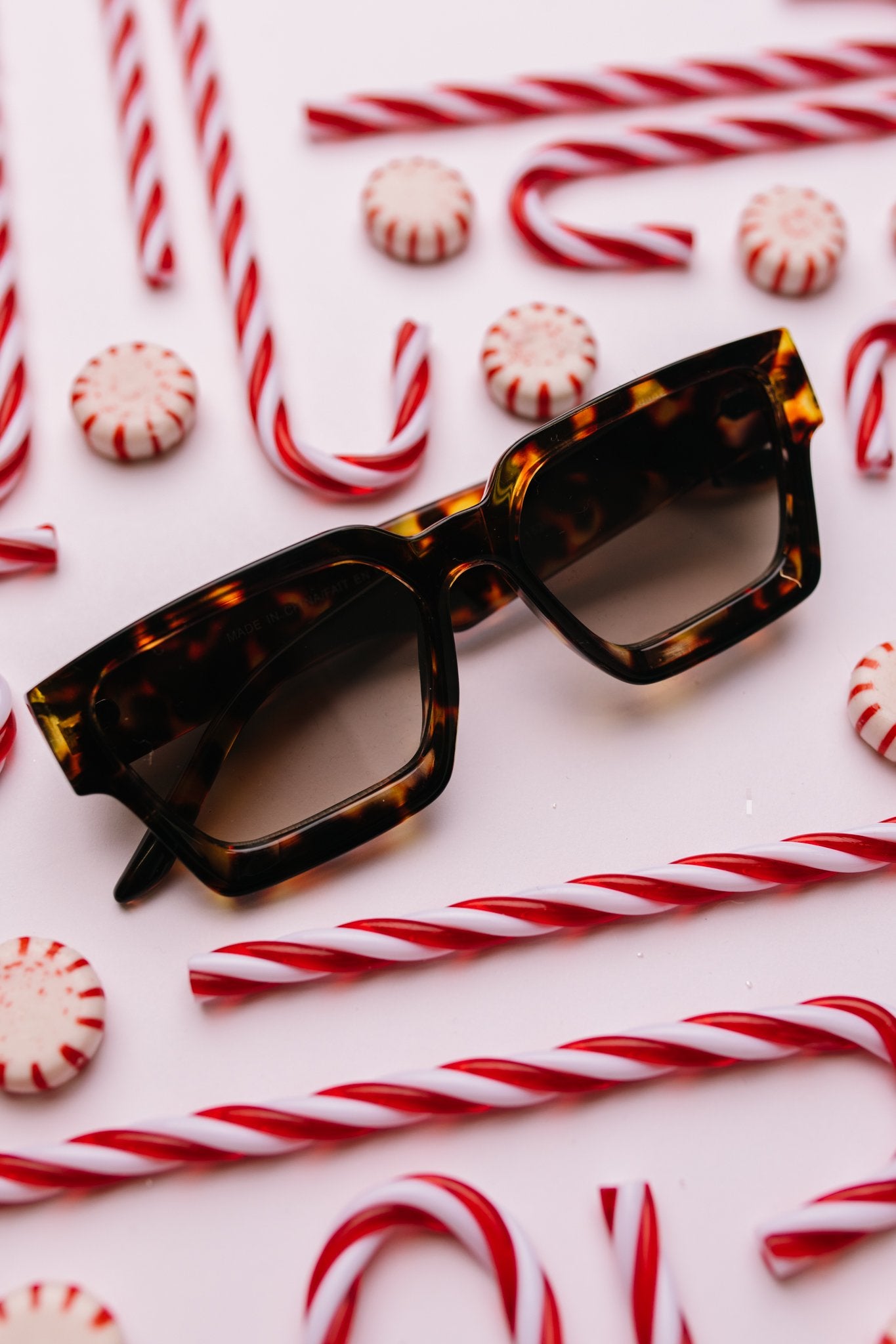 Vintage Collection Sunglasses in Tortoise