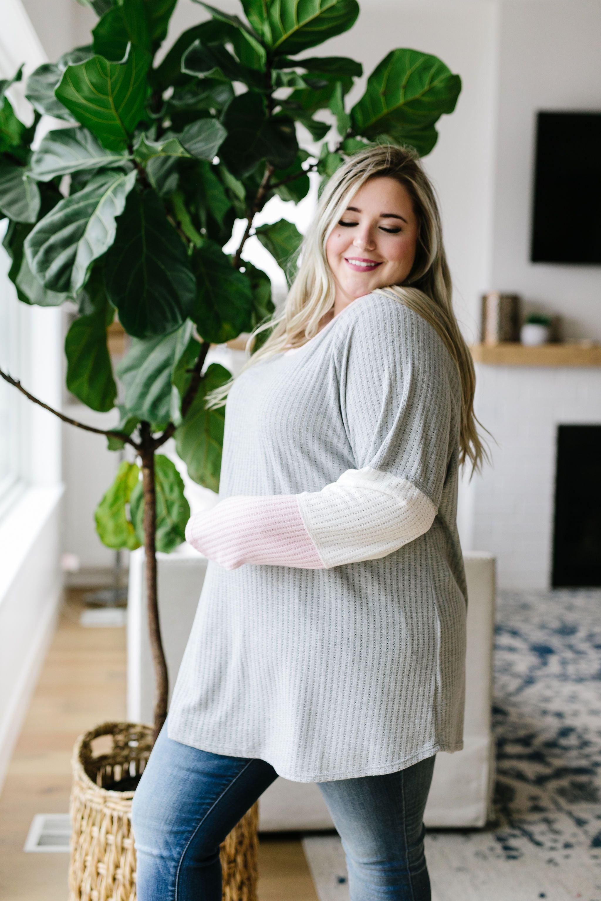 All Talk Ribbed Colorblock Top In Gray