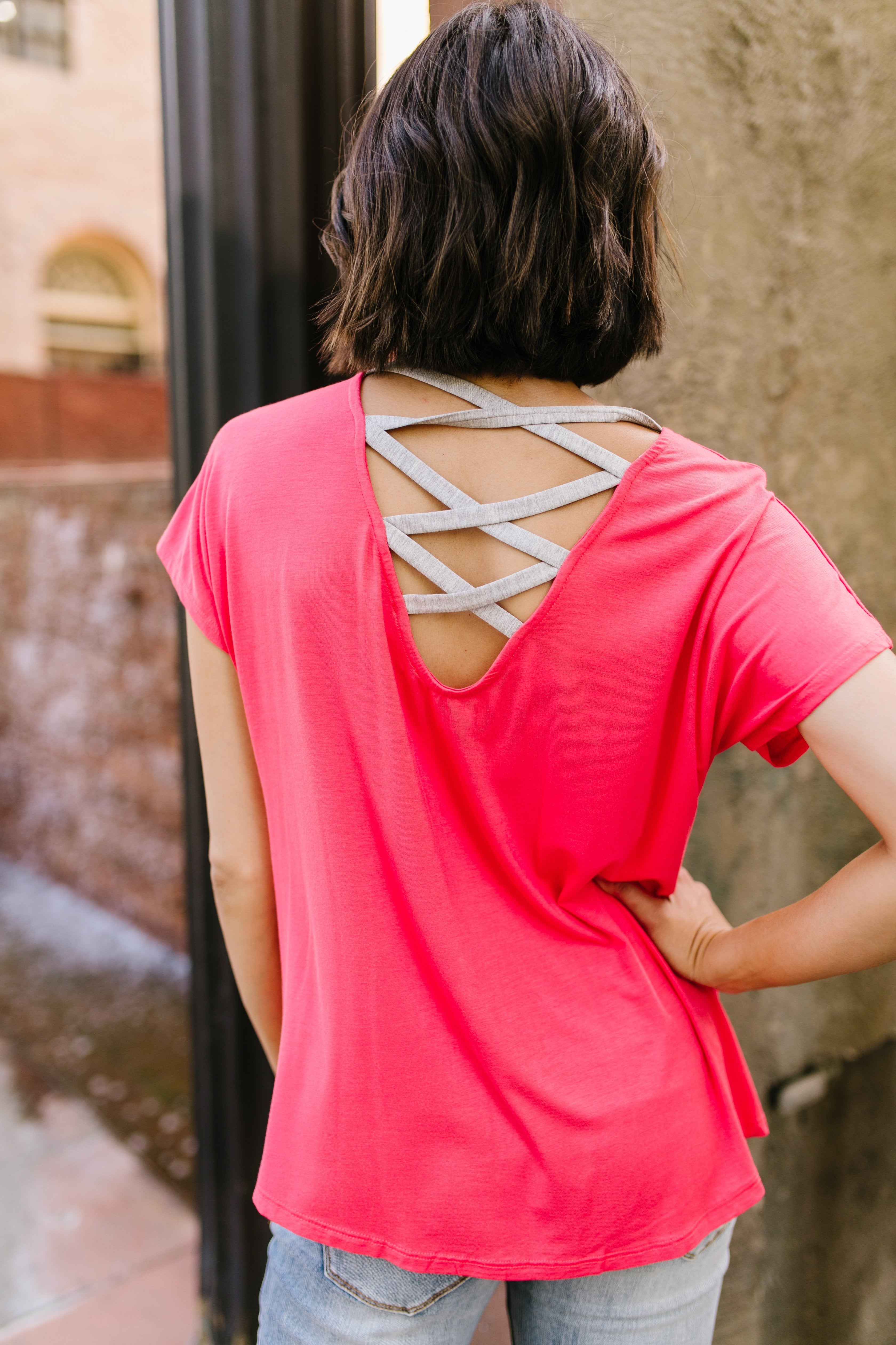 Behind My Back Tee In Coral