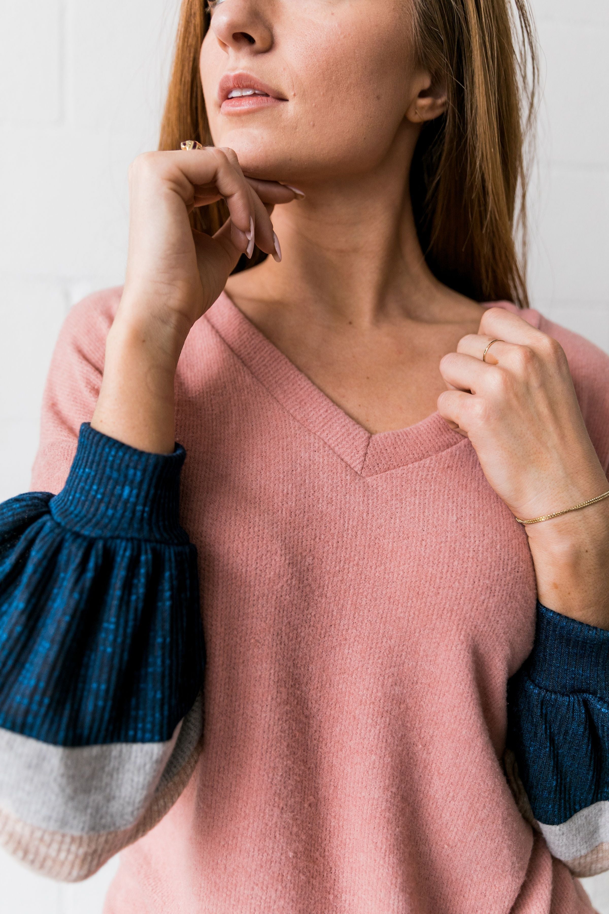Bethany Ribbed V-Neck Sweatshirt