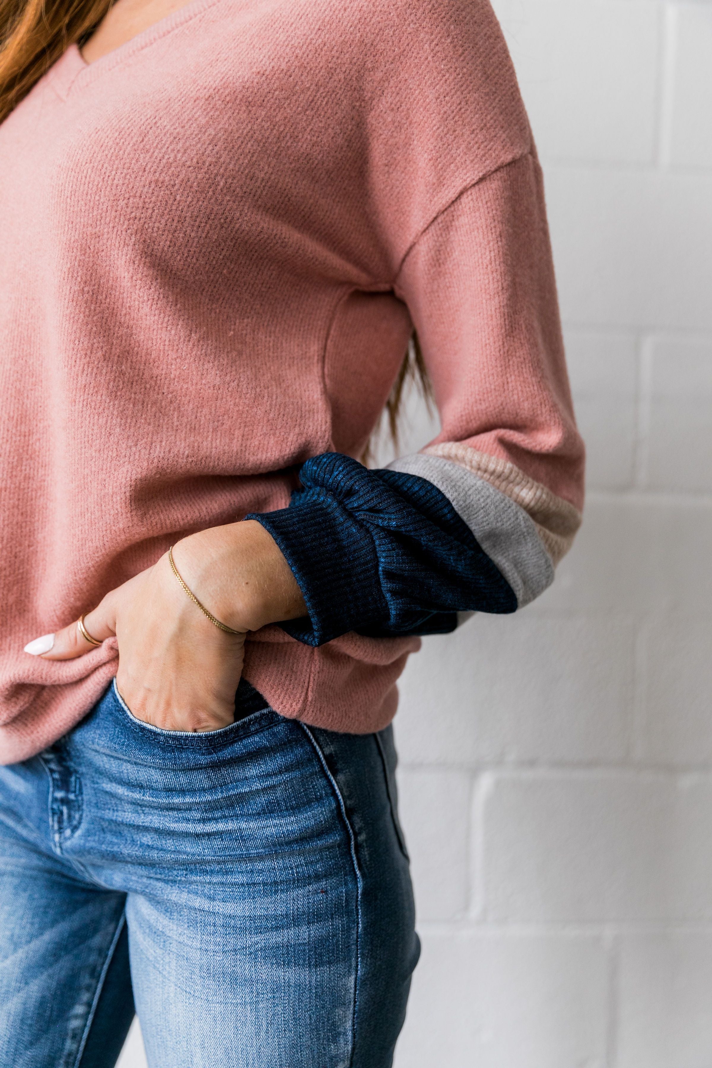 Bethany Ribbed V-Neck Sweatshirt