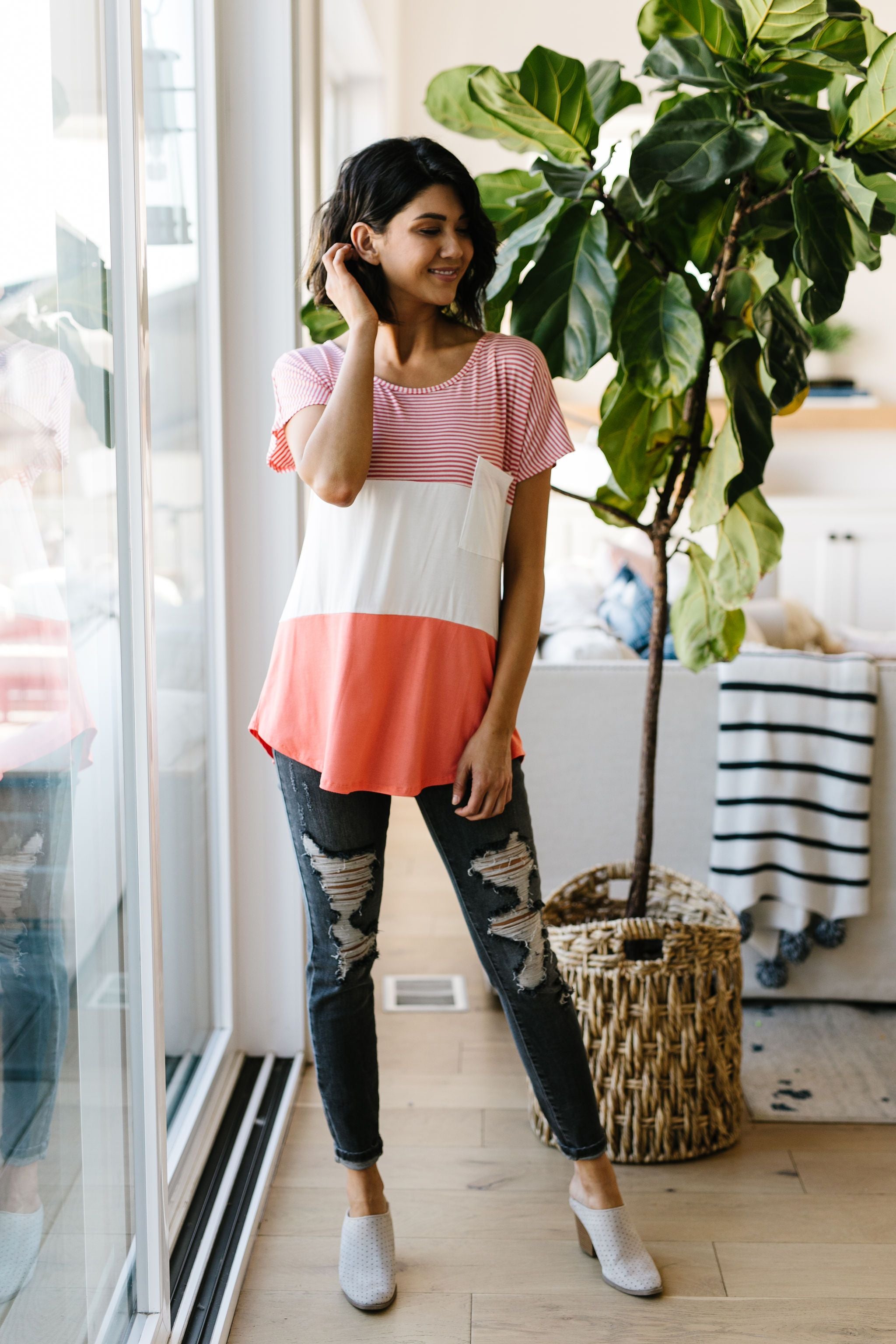 Block Party Top In Coral