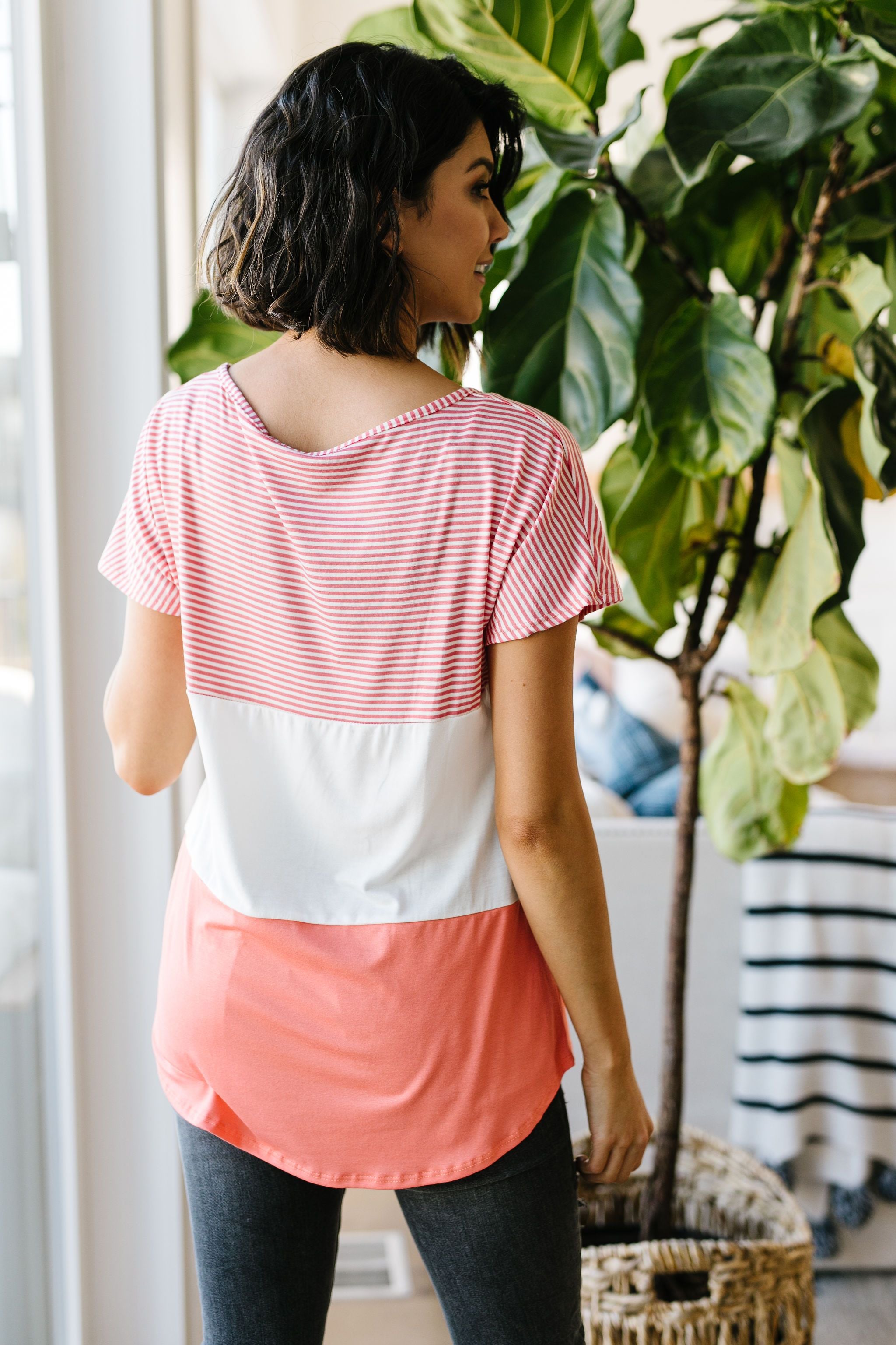 Block Party Top In Coral