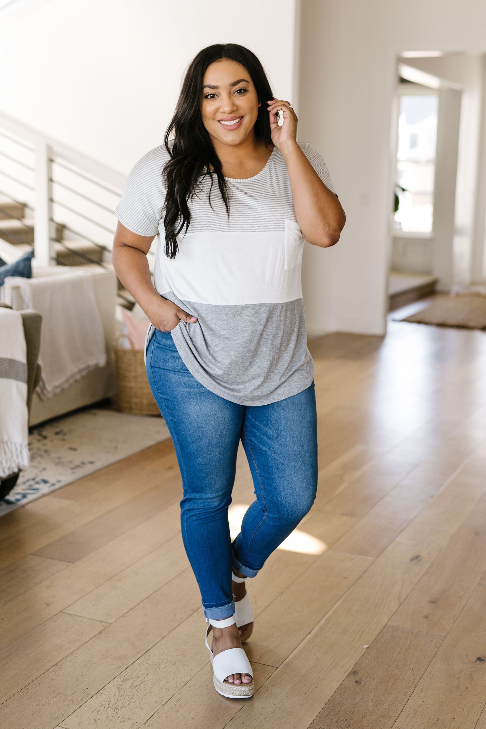 Block Party Top In Gray