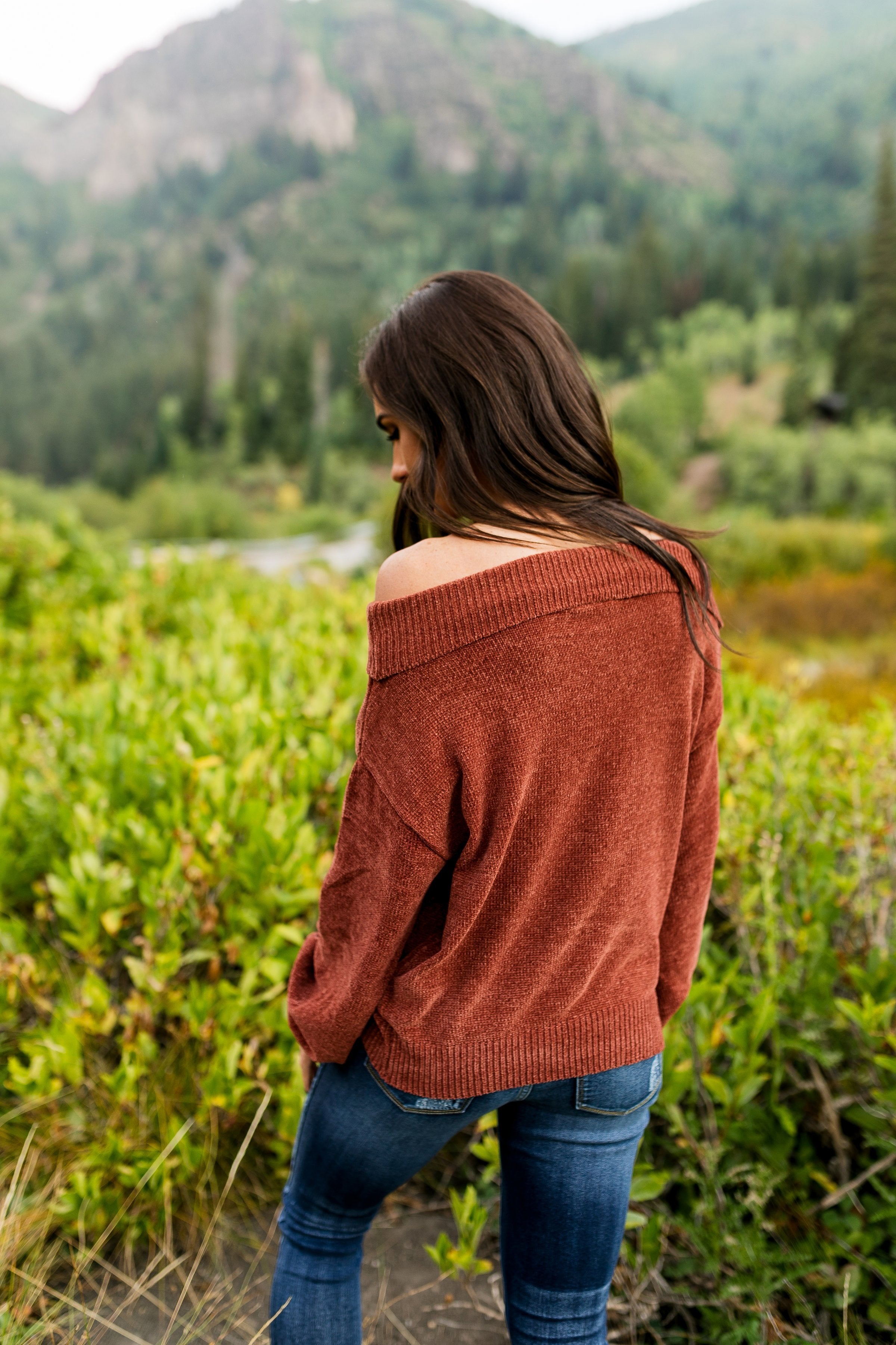 Bonfire Nights Sweater In Rust - ALL SALES FINAL