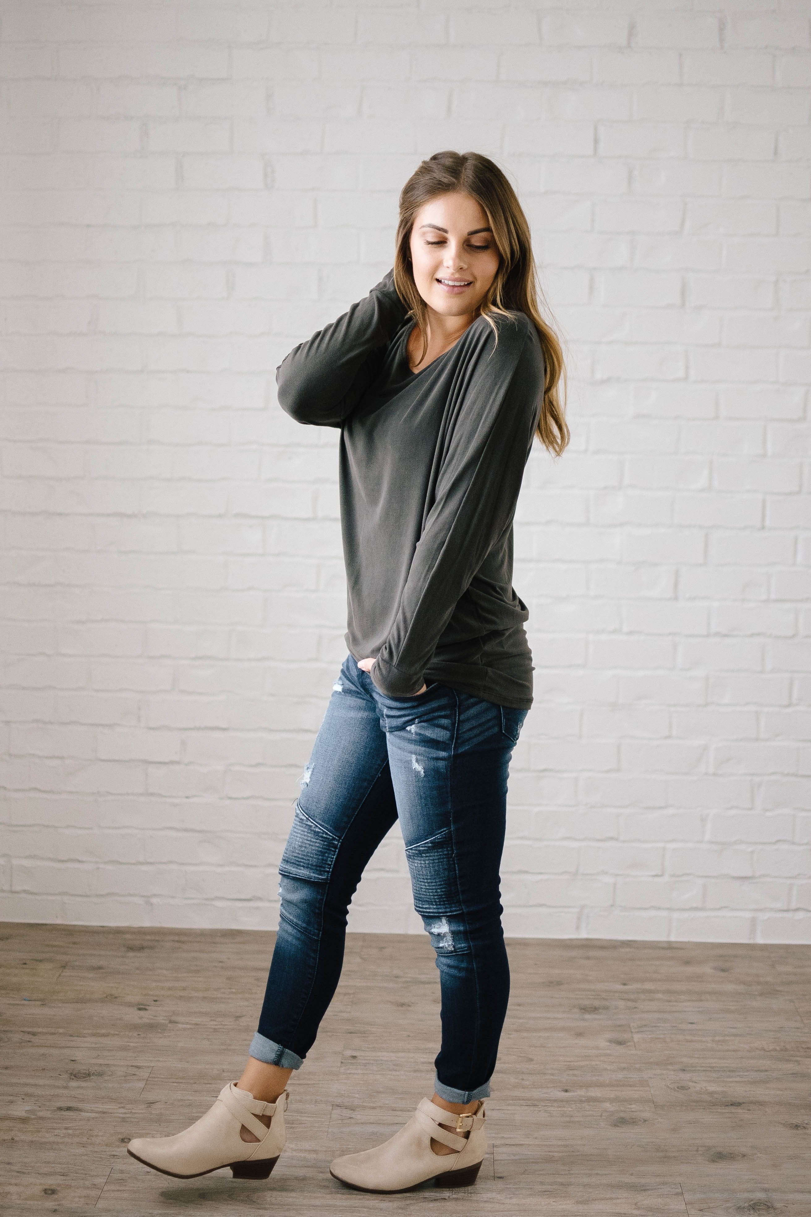 Casual Friday Top in Charcoal