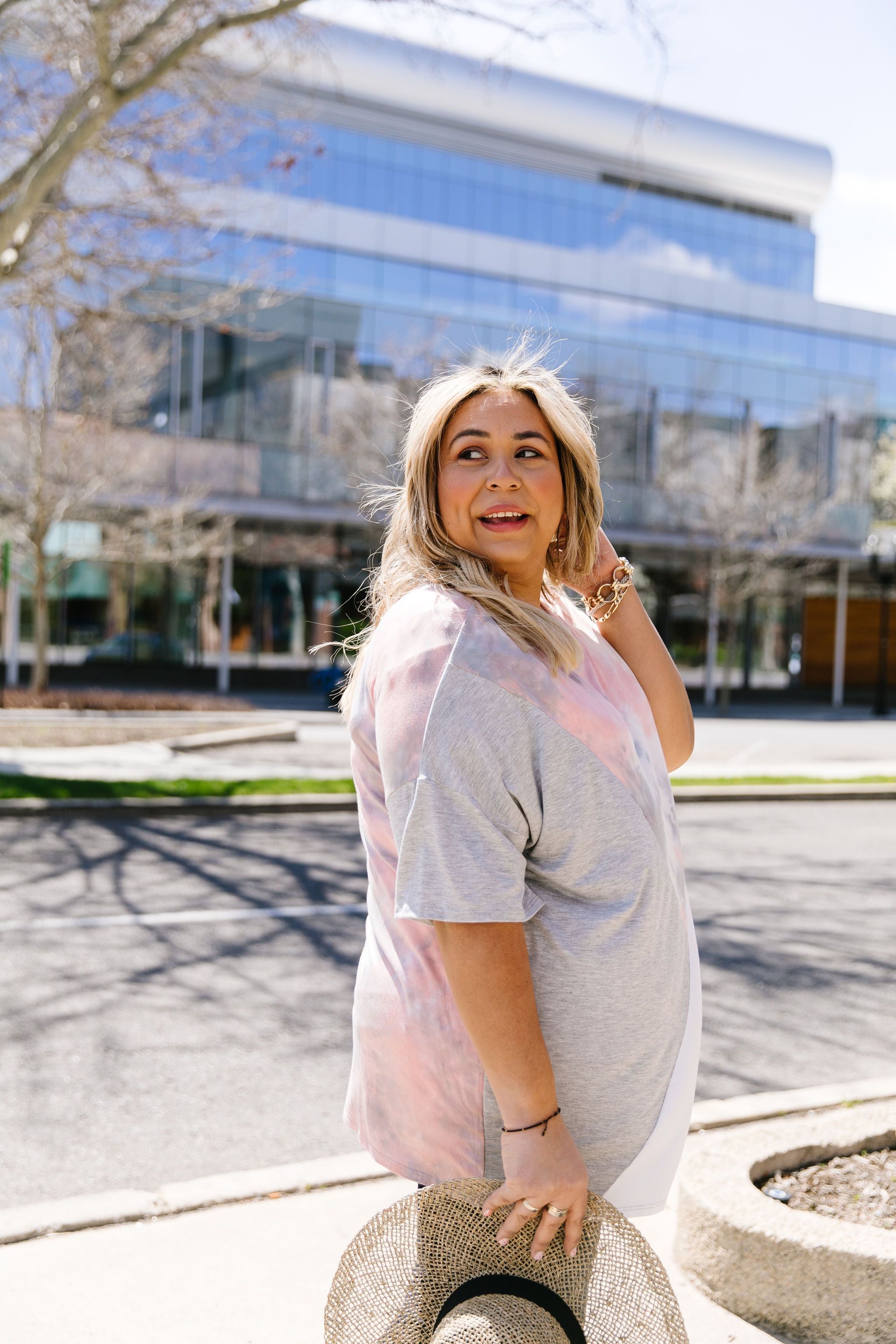 Cool Slice Of Tie Dye Top In Gray