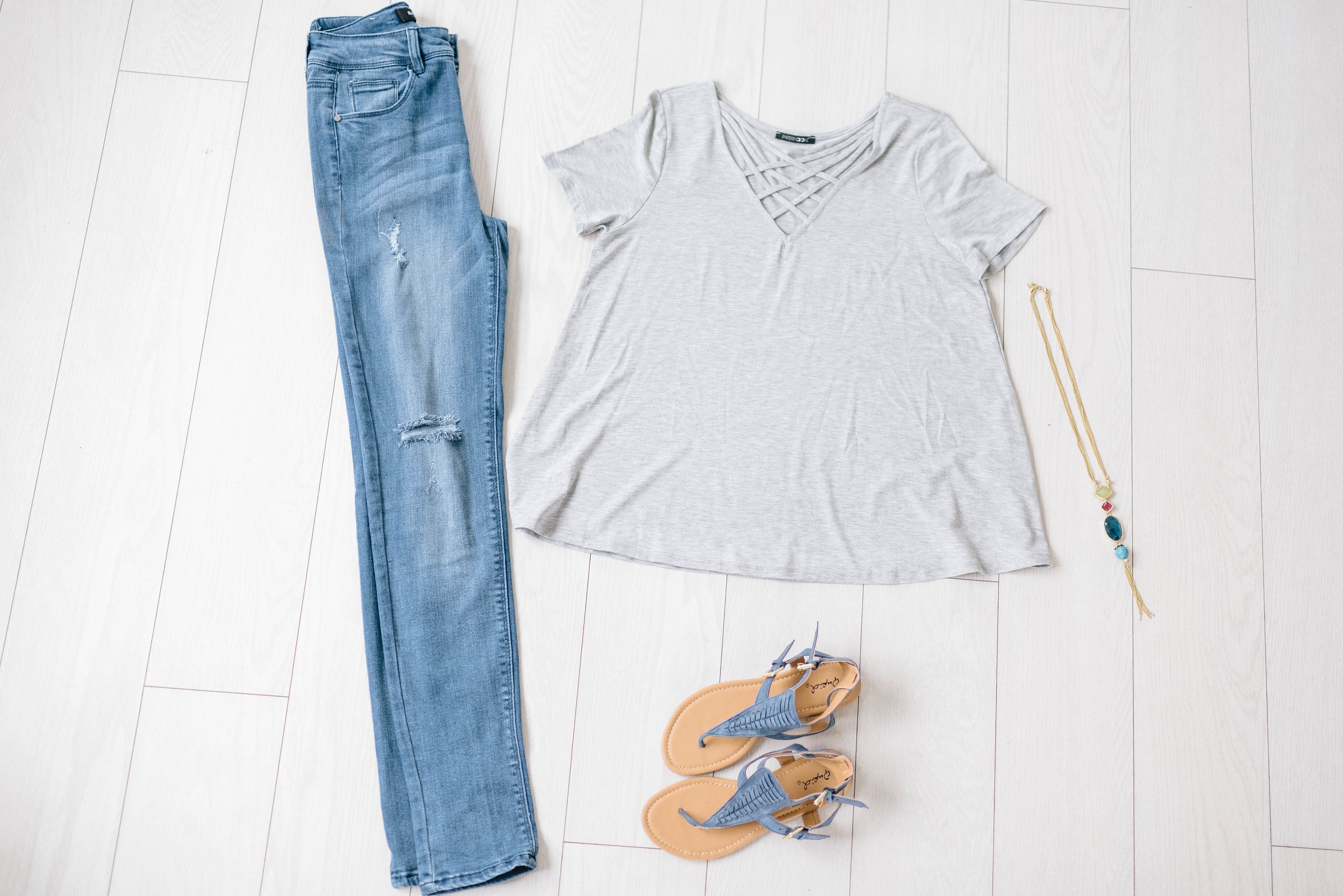 Criss Cross Tee In Heather Gray