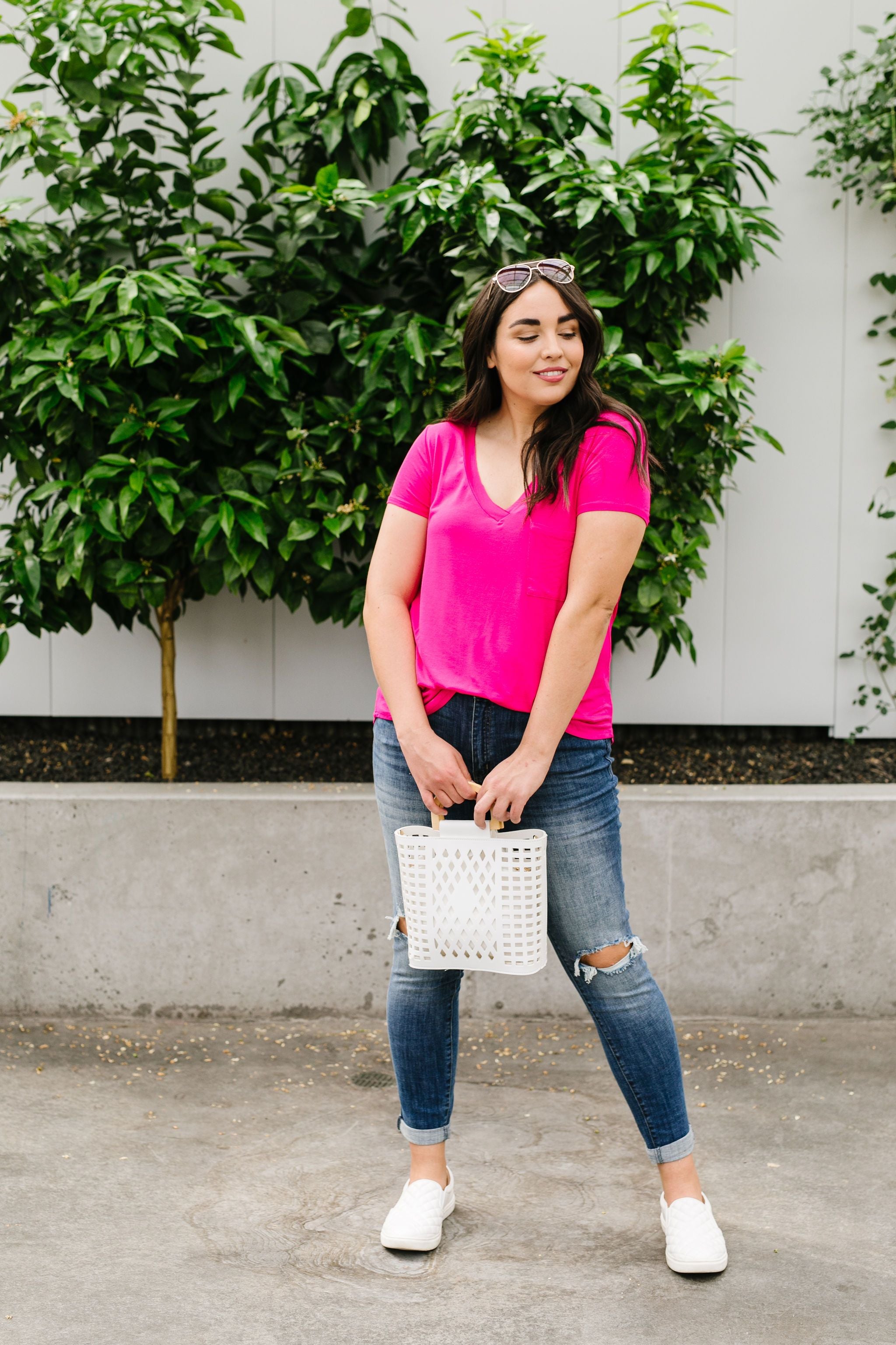 Everyday Yay V-Neck Tee In Fuchsia