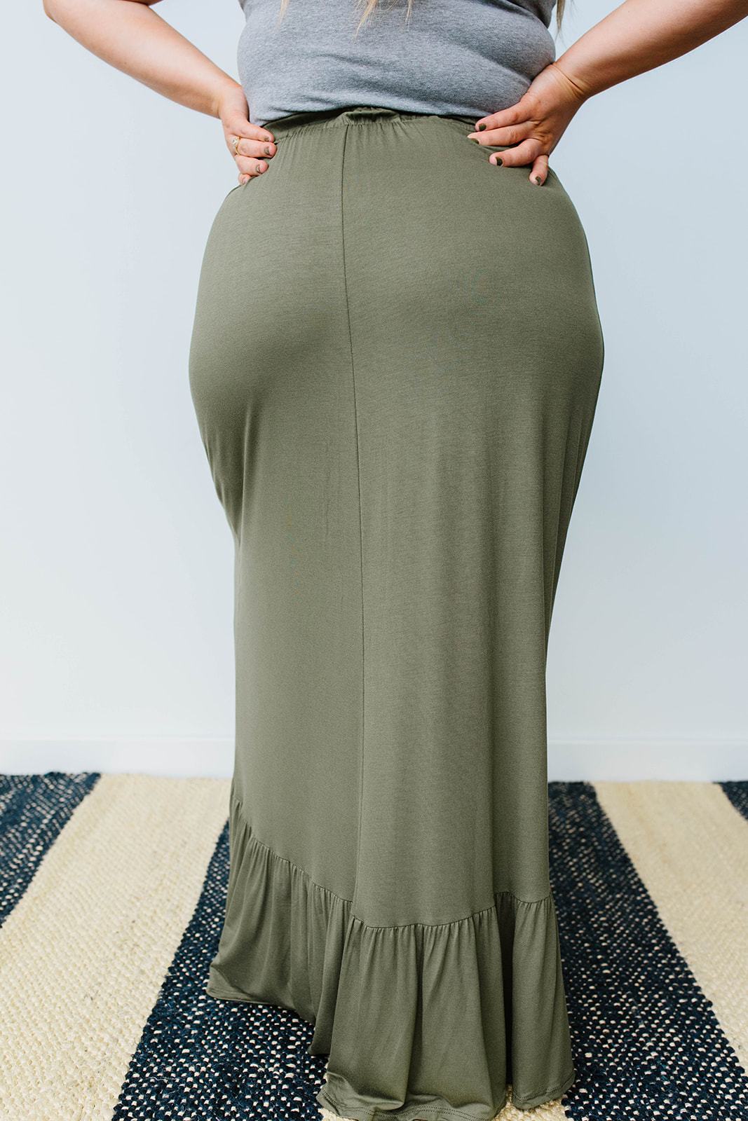 Falling For You Skirt In Olive
