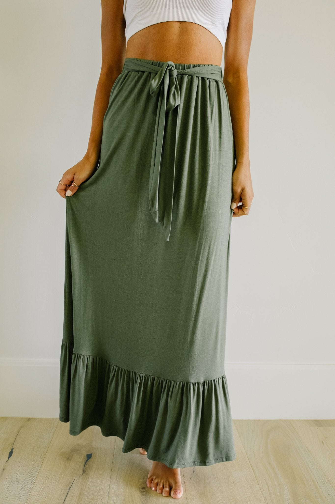 Falling For You Skirt In Olive