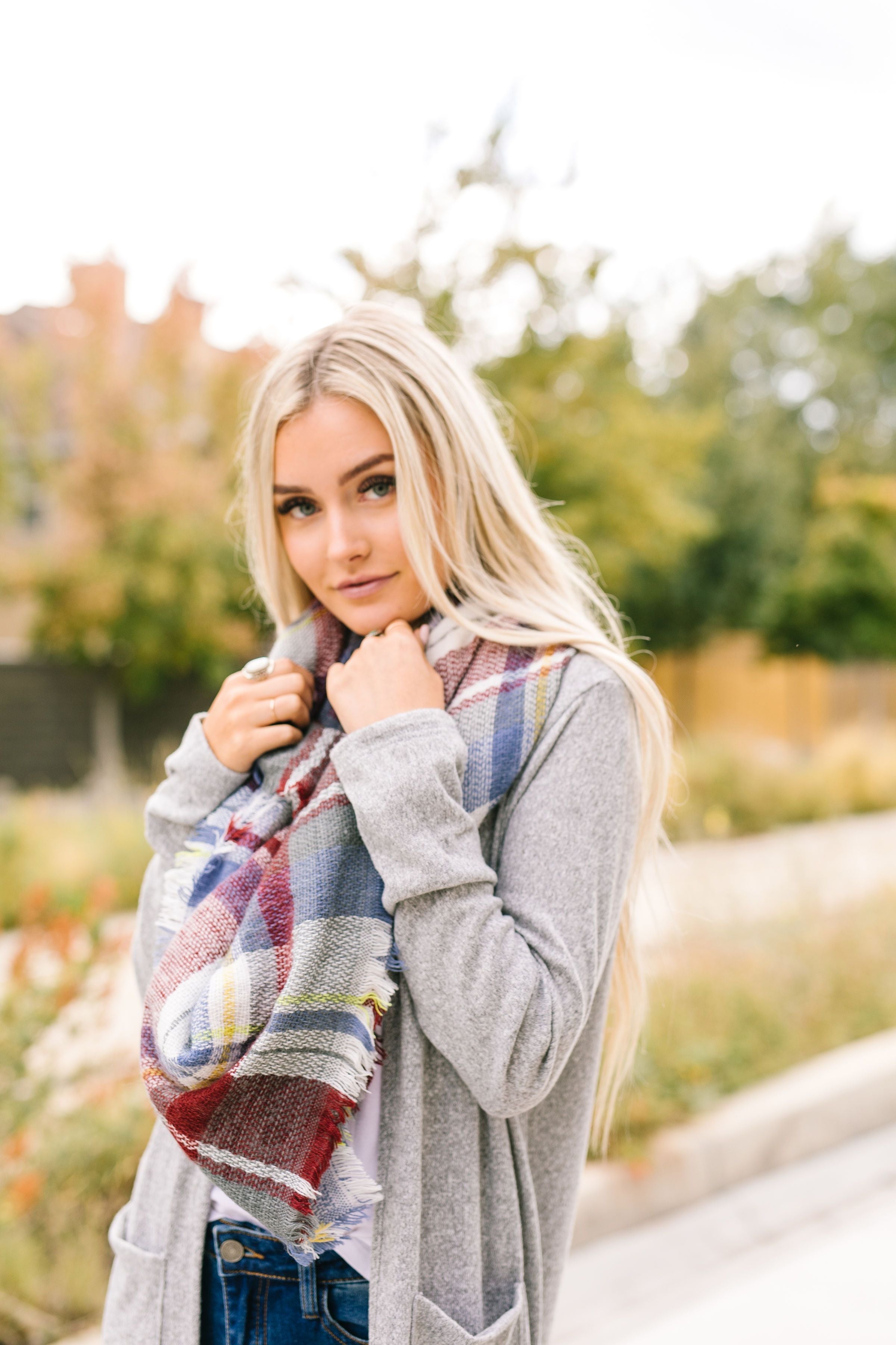 Farmer's Market Two-Tone Cardi In Gray