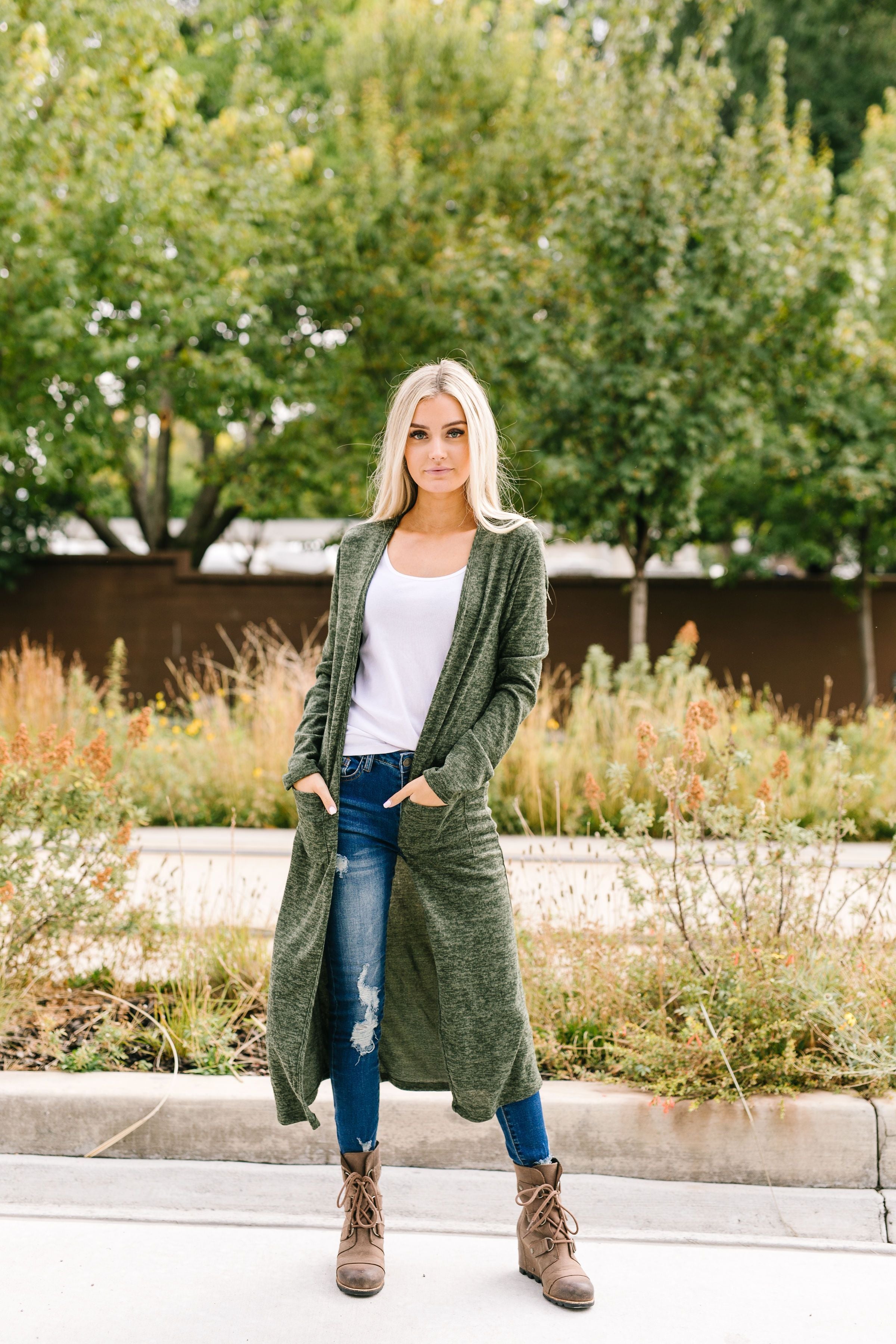Farmer's Market Two-Tone Cardi In Olive
