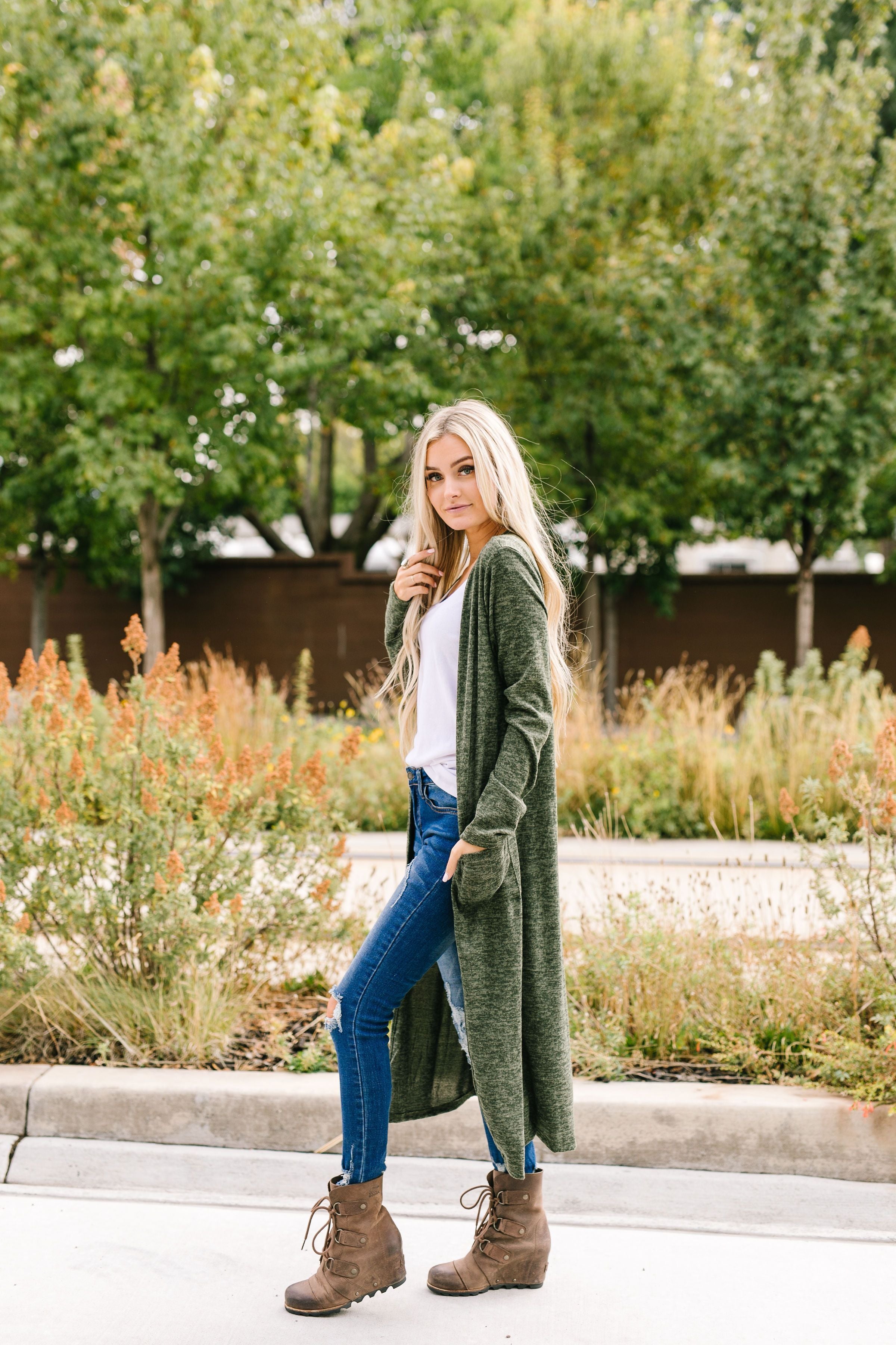 Farmer's Market Two-Tone Cardi In Olive