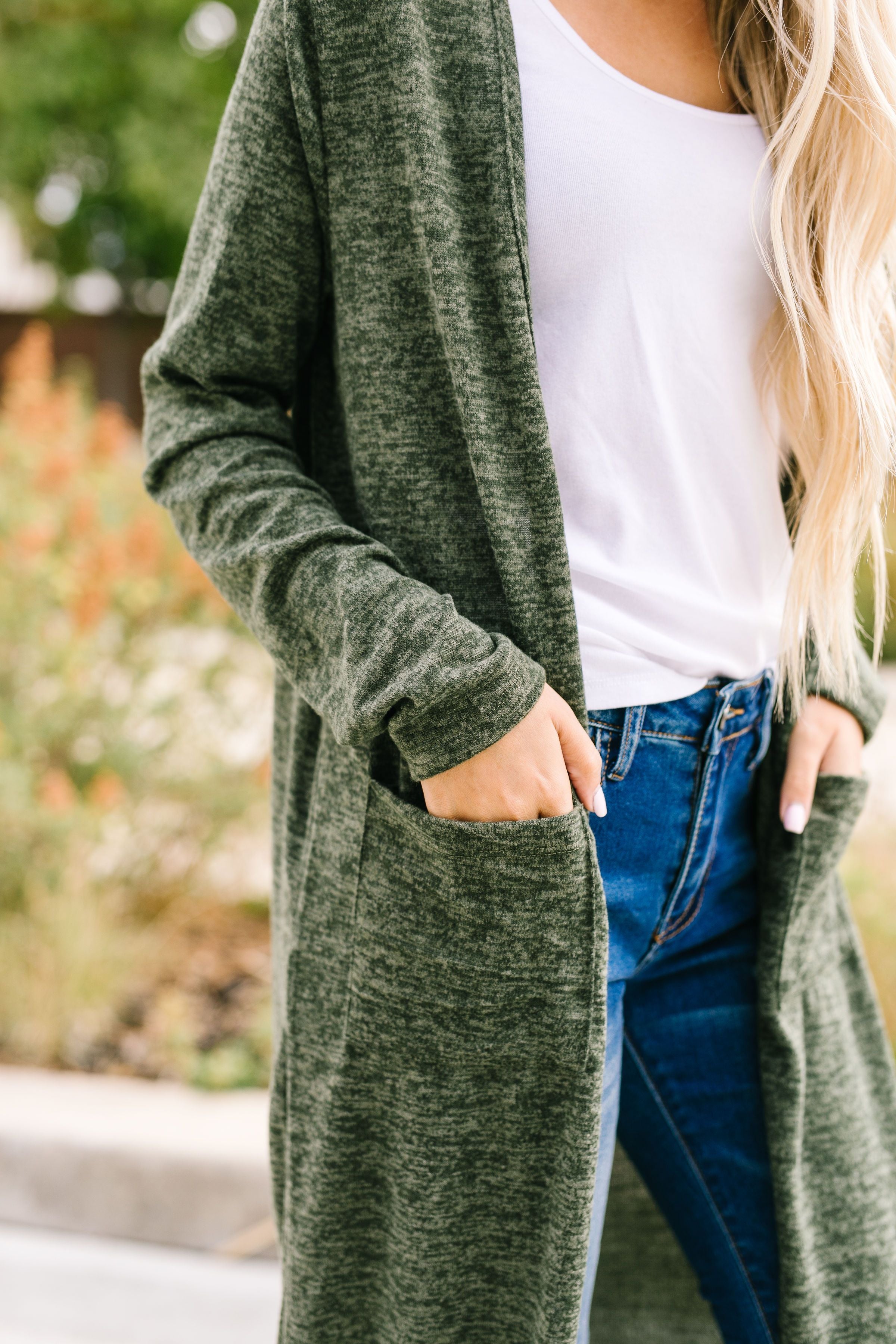 Farmer's Market Two-Tone Cardi In Olive