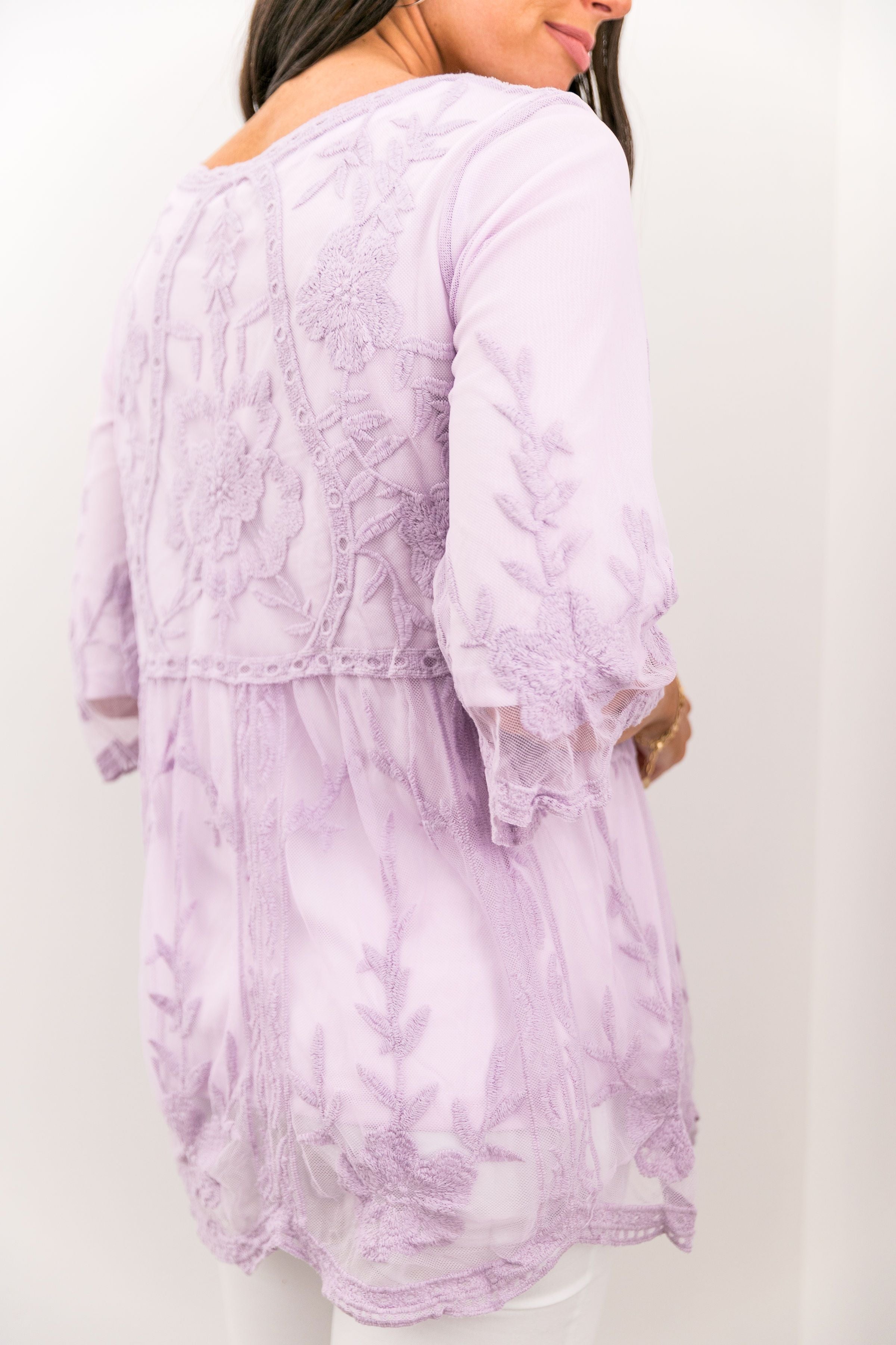 Flirty Lace Blouse In Lavender