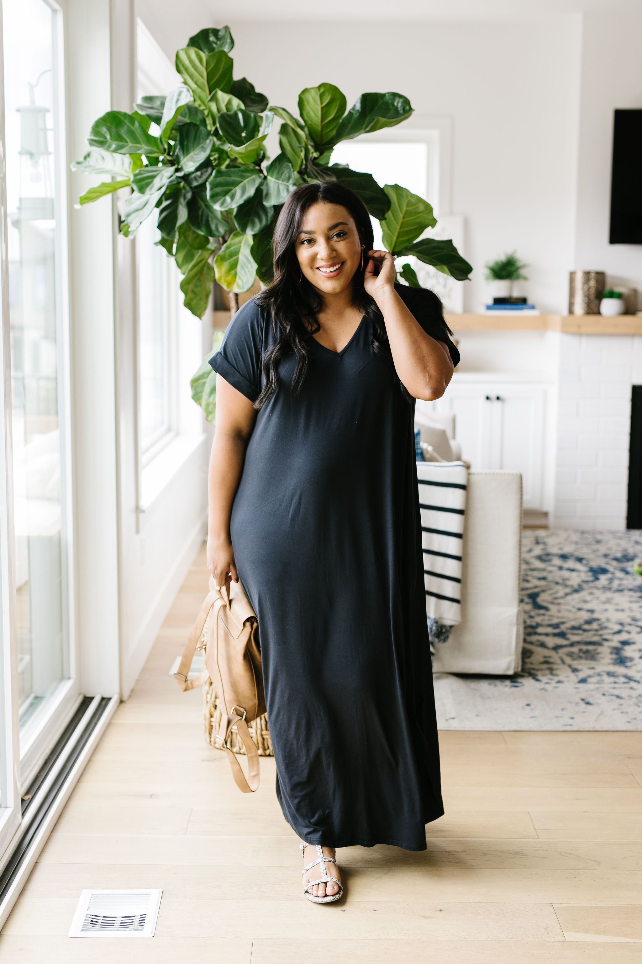 Free And Easy V-Neck Maxi Dress In Black