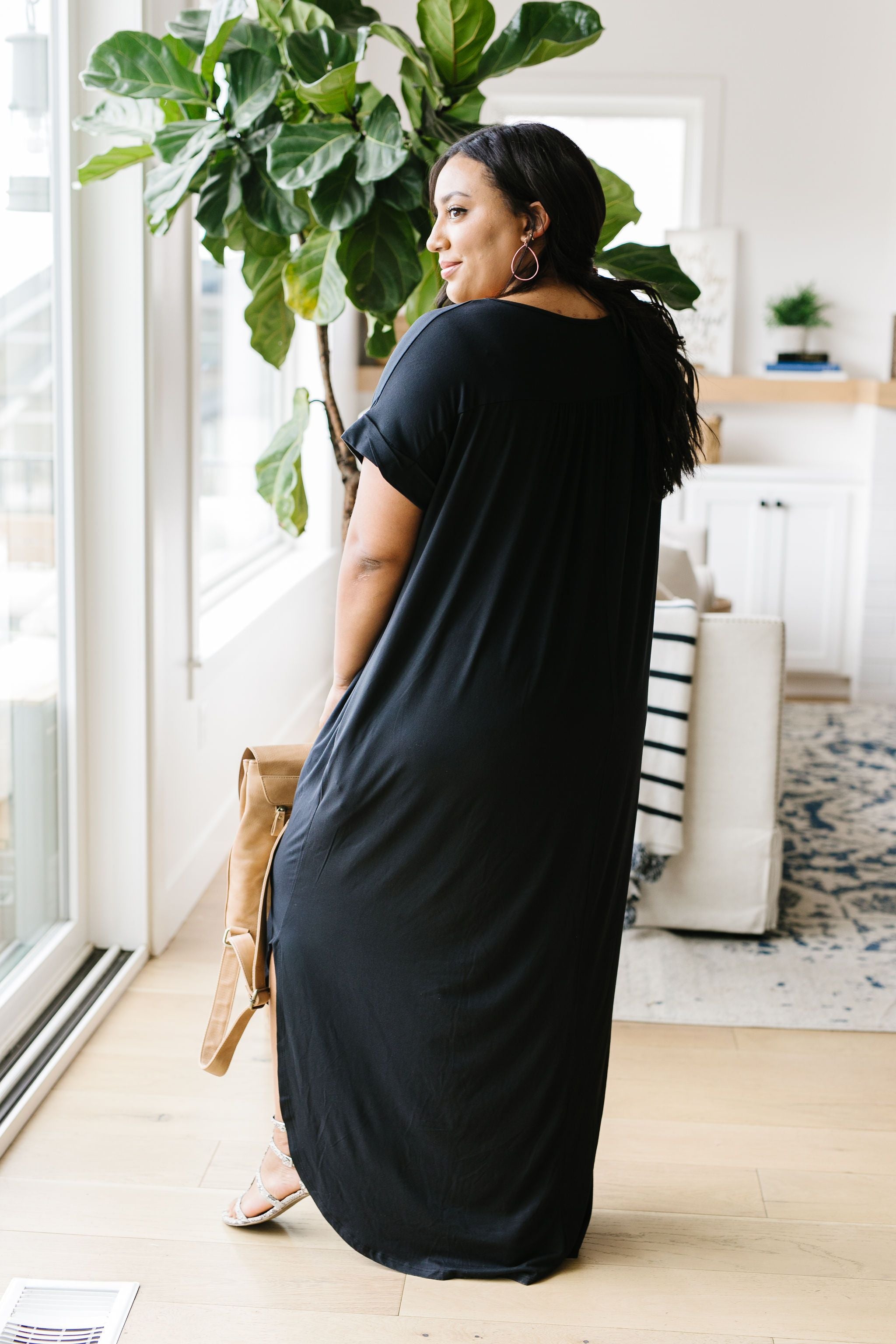Free And Easy V-Neck Maxi Dress In Black