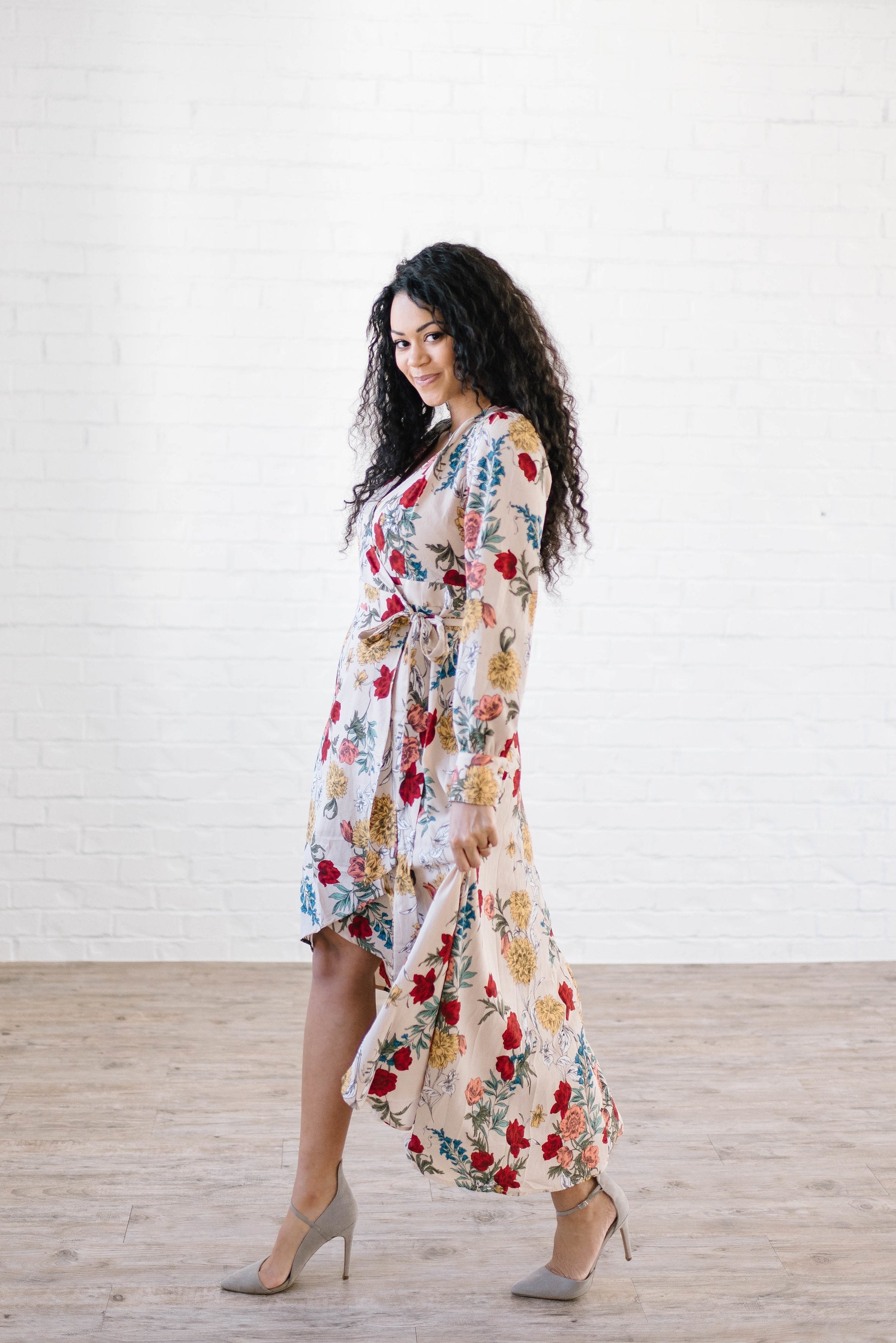 Georgia Floral Dress in Taupe