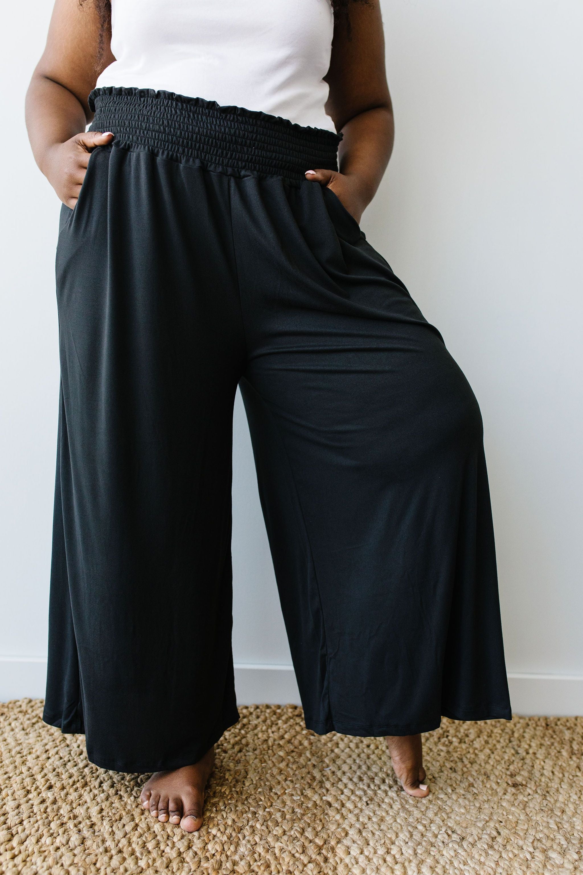 Go Get 'Em Gaucho Pants In Black