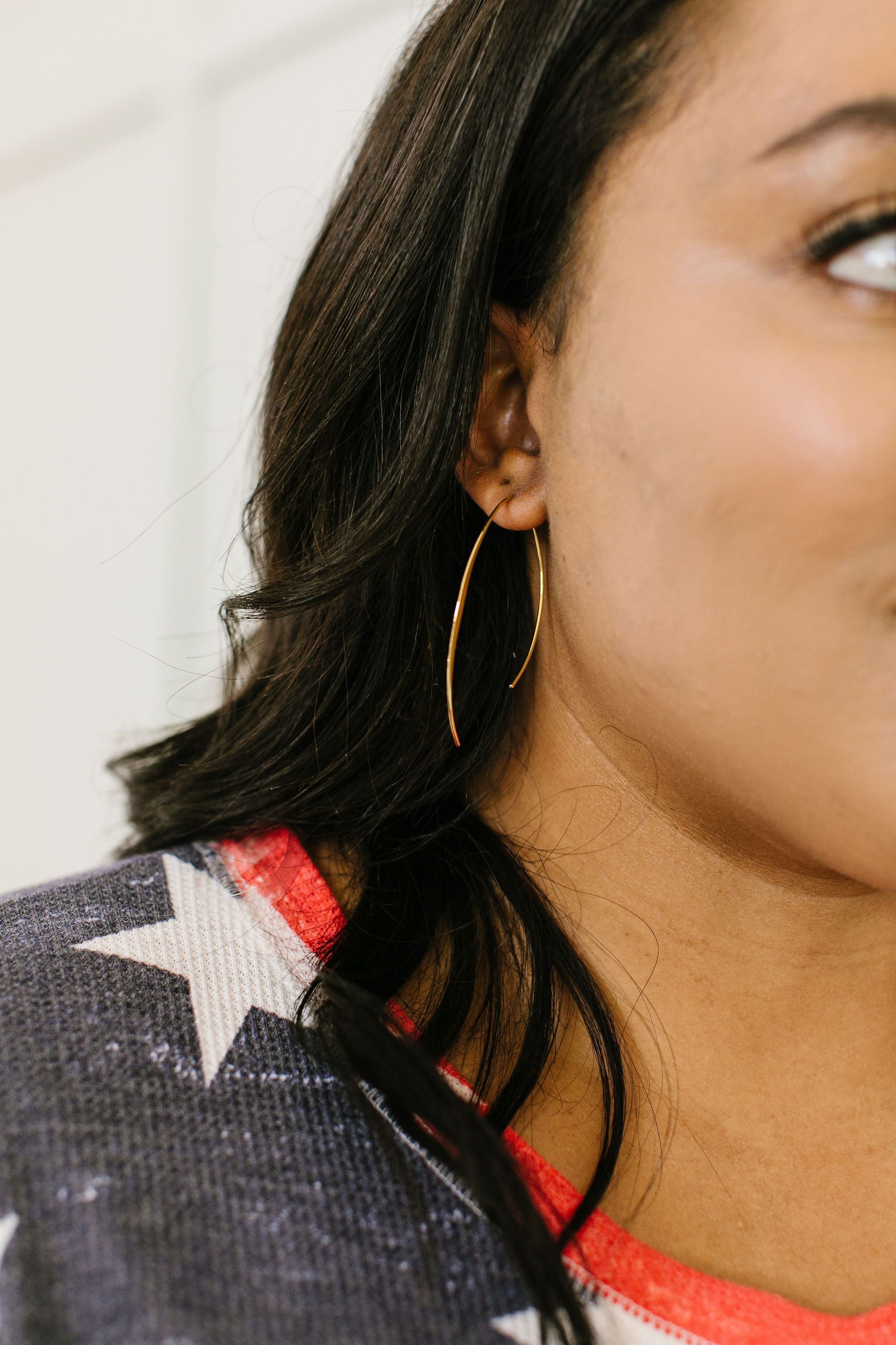 Golden Oval Threader Earrings