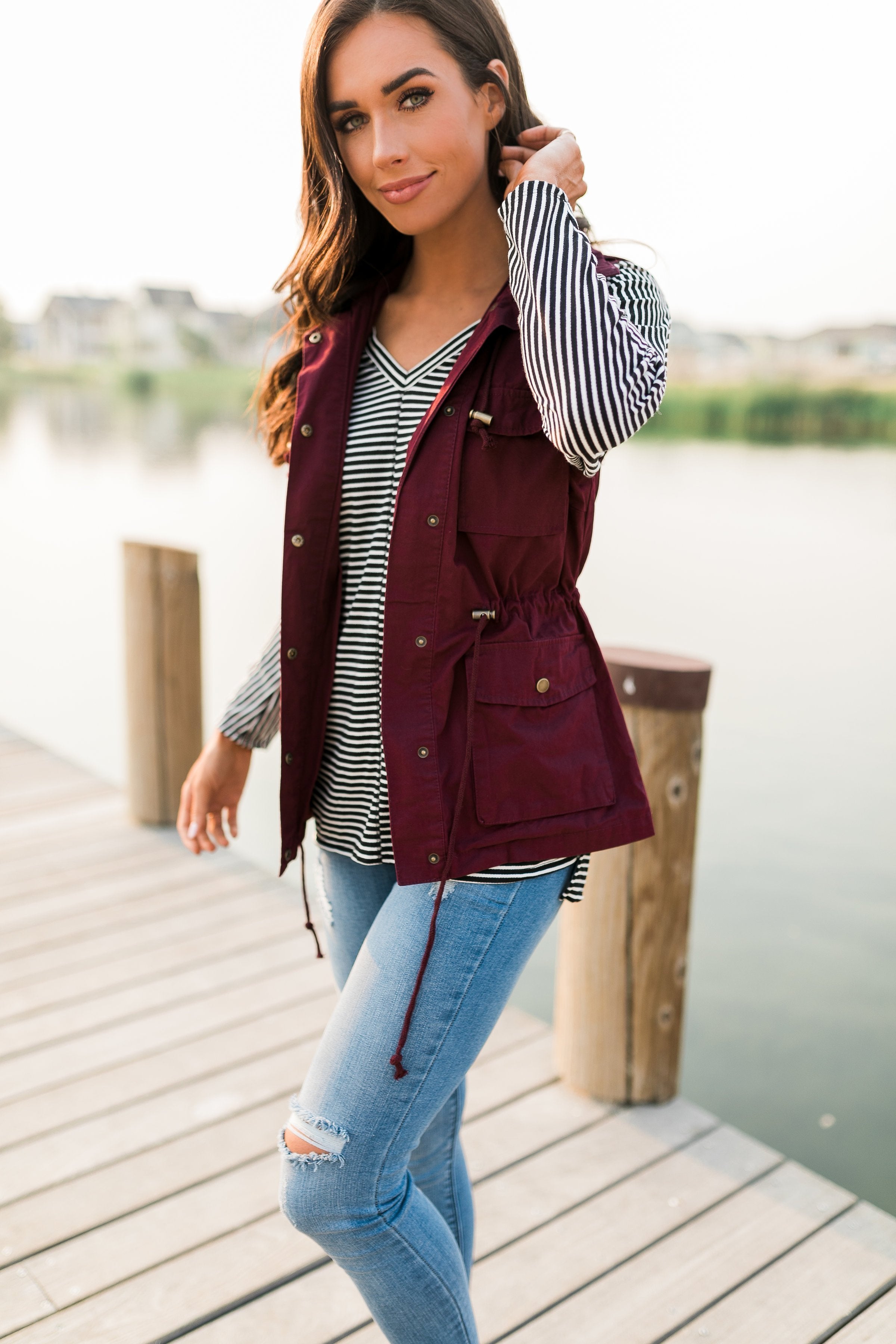 Hooded Camp Vest In Burgundy