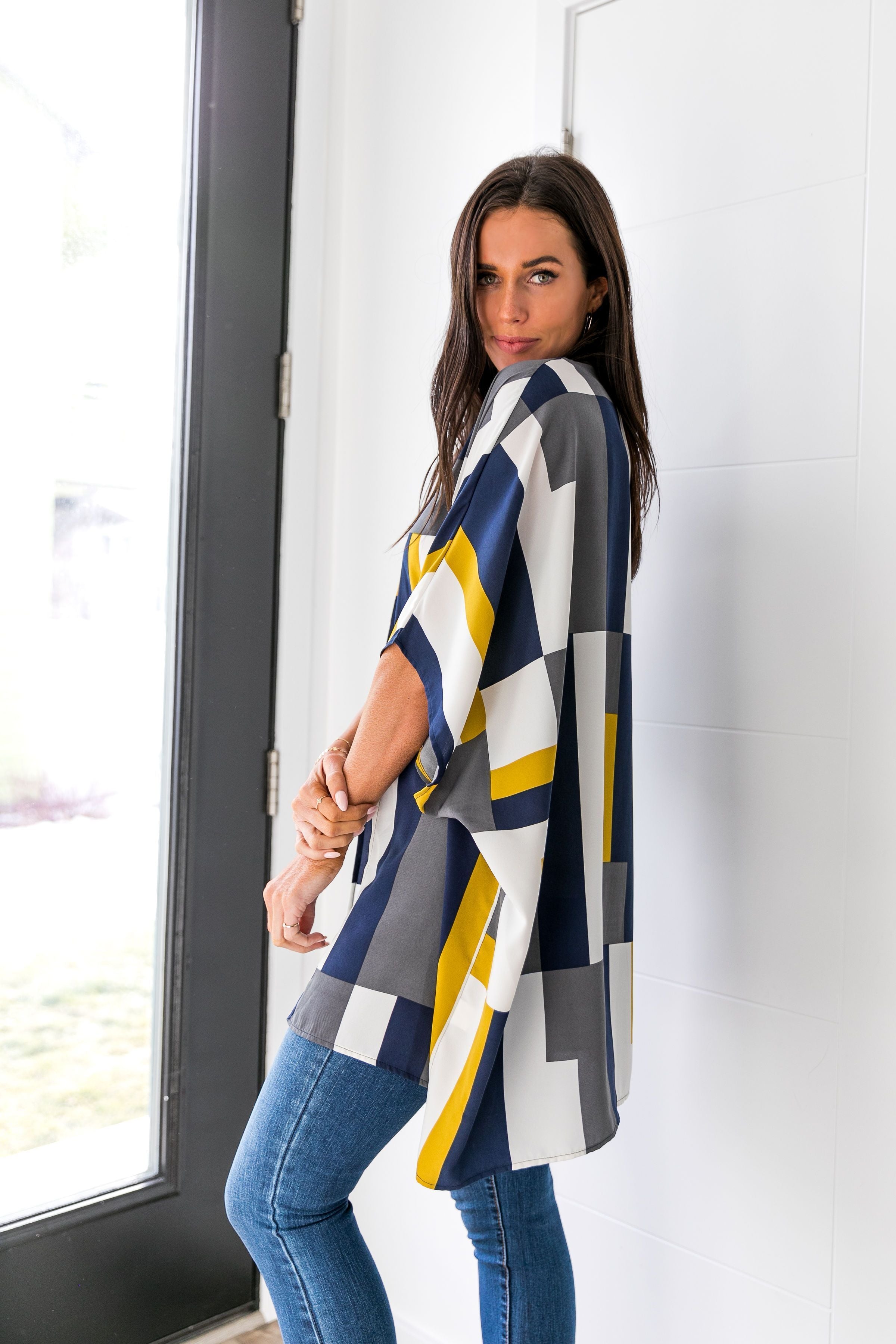 Lightweight Modern Art Color Block Cardigan