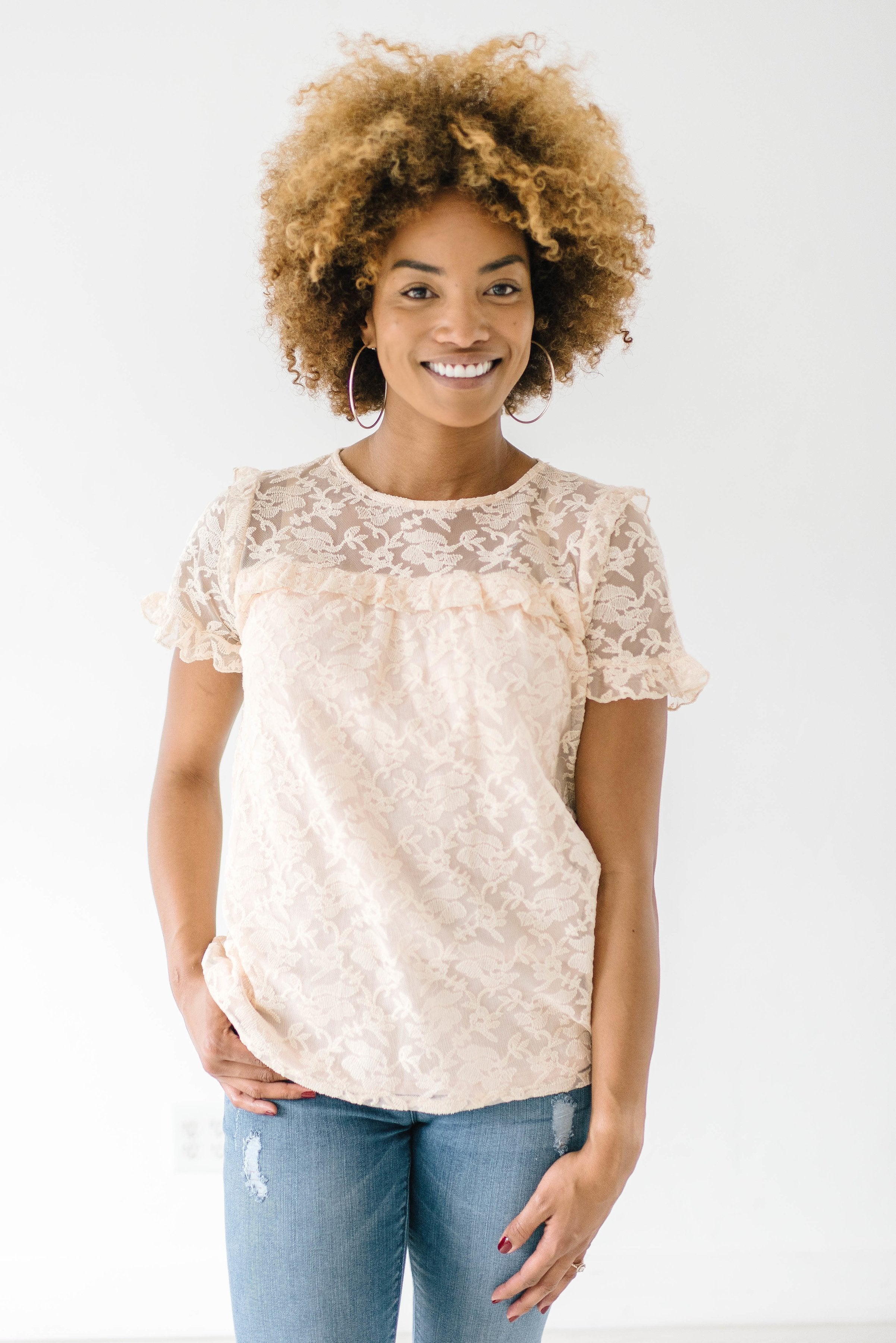Lynden Lace Top In Pale Peach