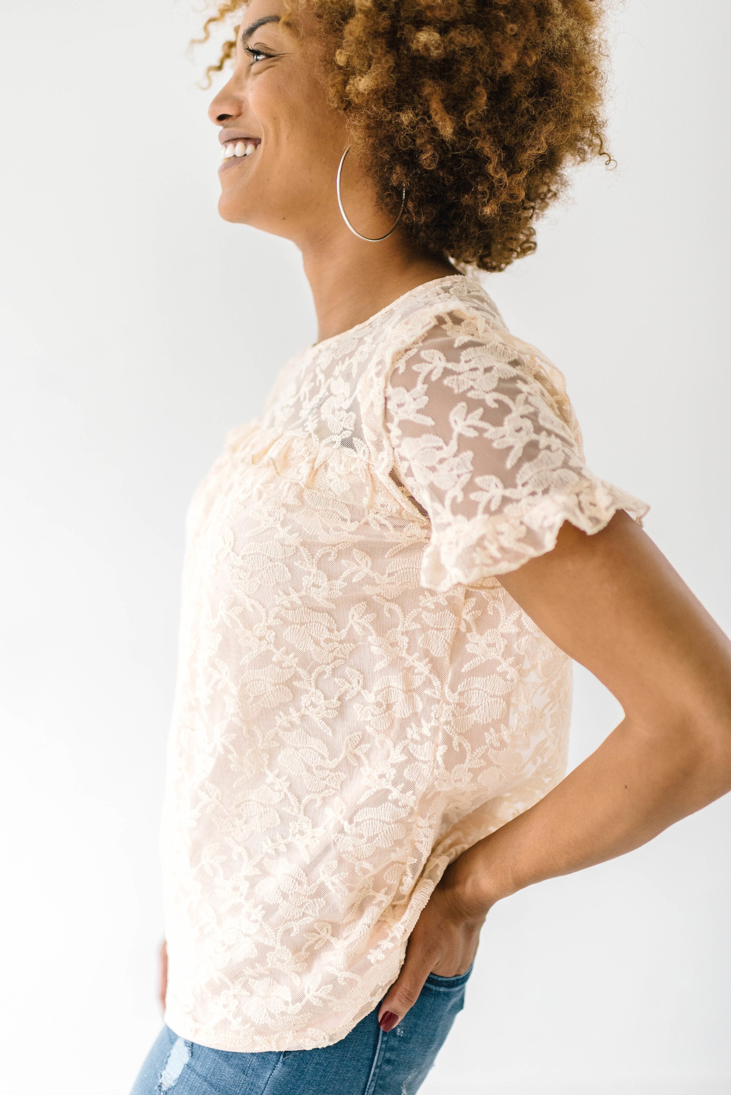 Lynden Lace Top In Pale Peach