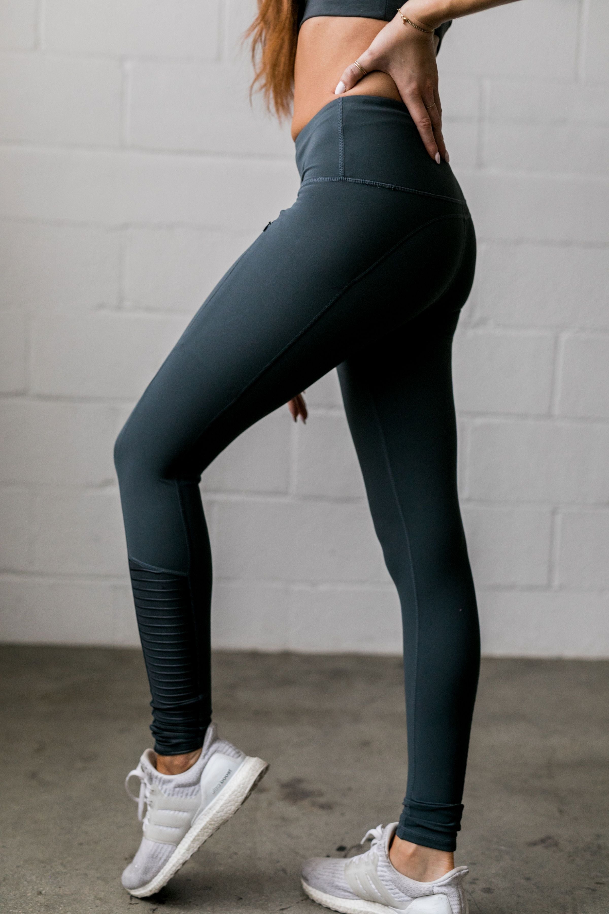 Mesh Moto Athletic Leggings In Pine